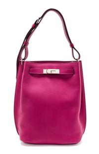 An Hermes Rubis Togo 22cm So-Kelly Handbag, 9" x 11" x 4.5".