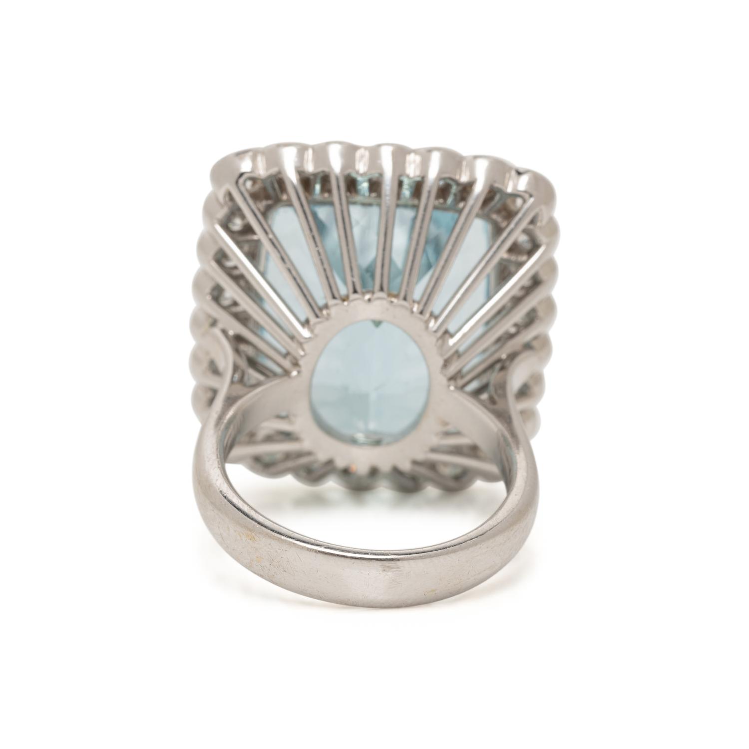 AQUAMARINE AND DIAMOND RING