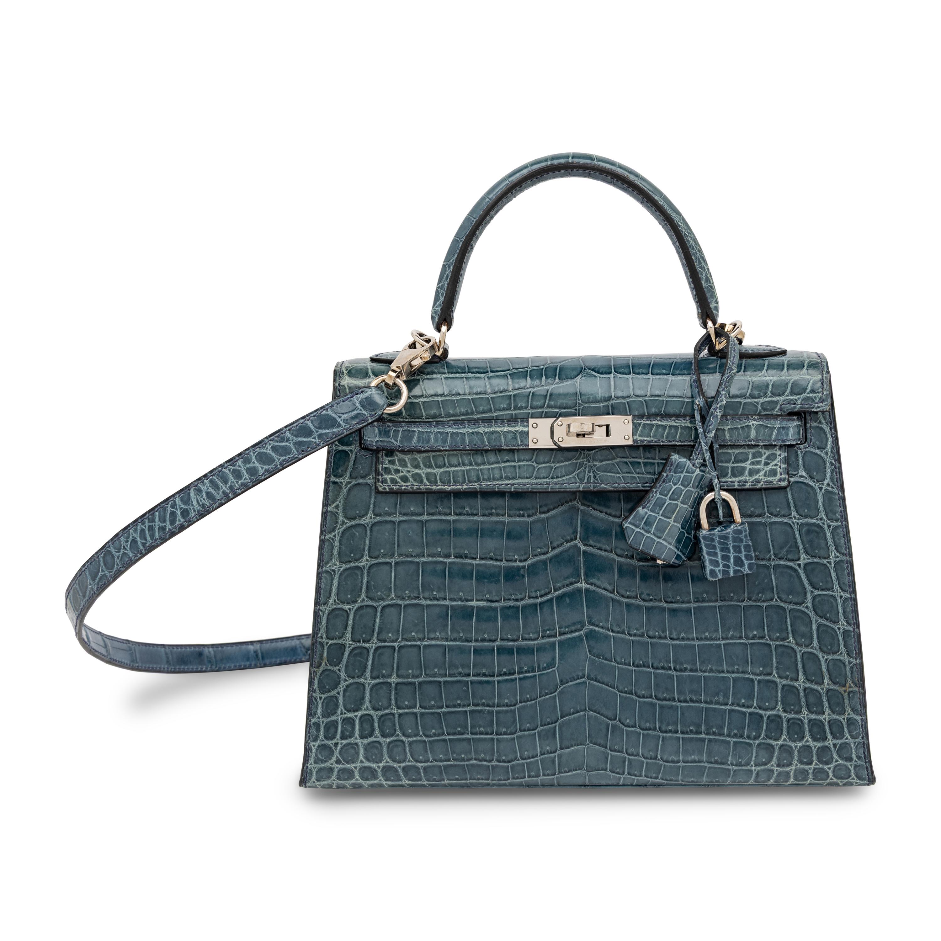 Hermès, Kelly 25 in Bleu Colvert Crocodile with Strap