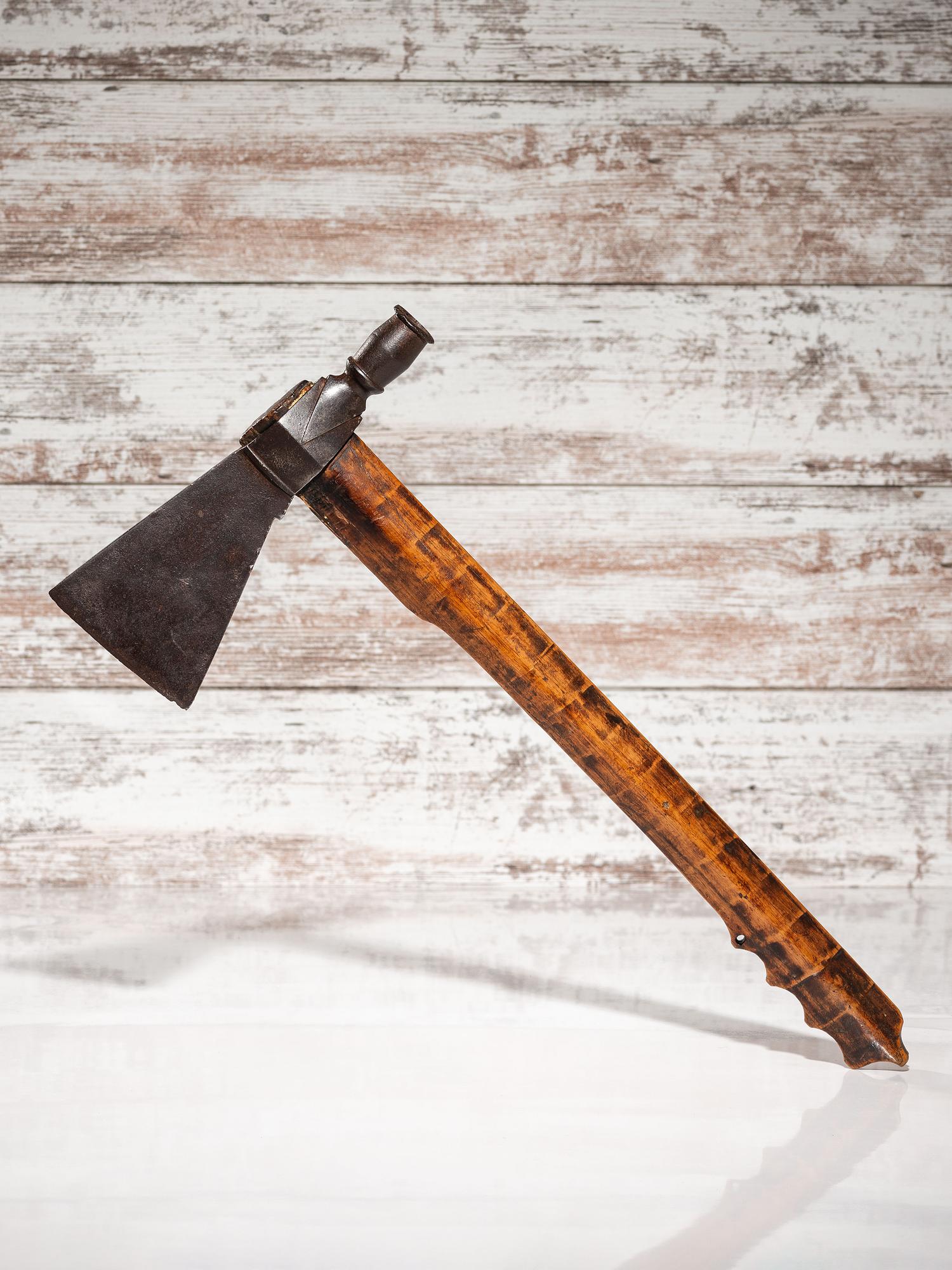 Northern Plains Pipe Tomahawk