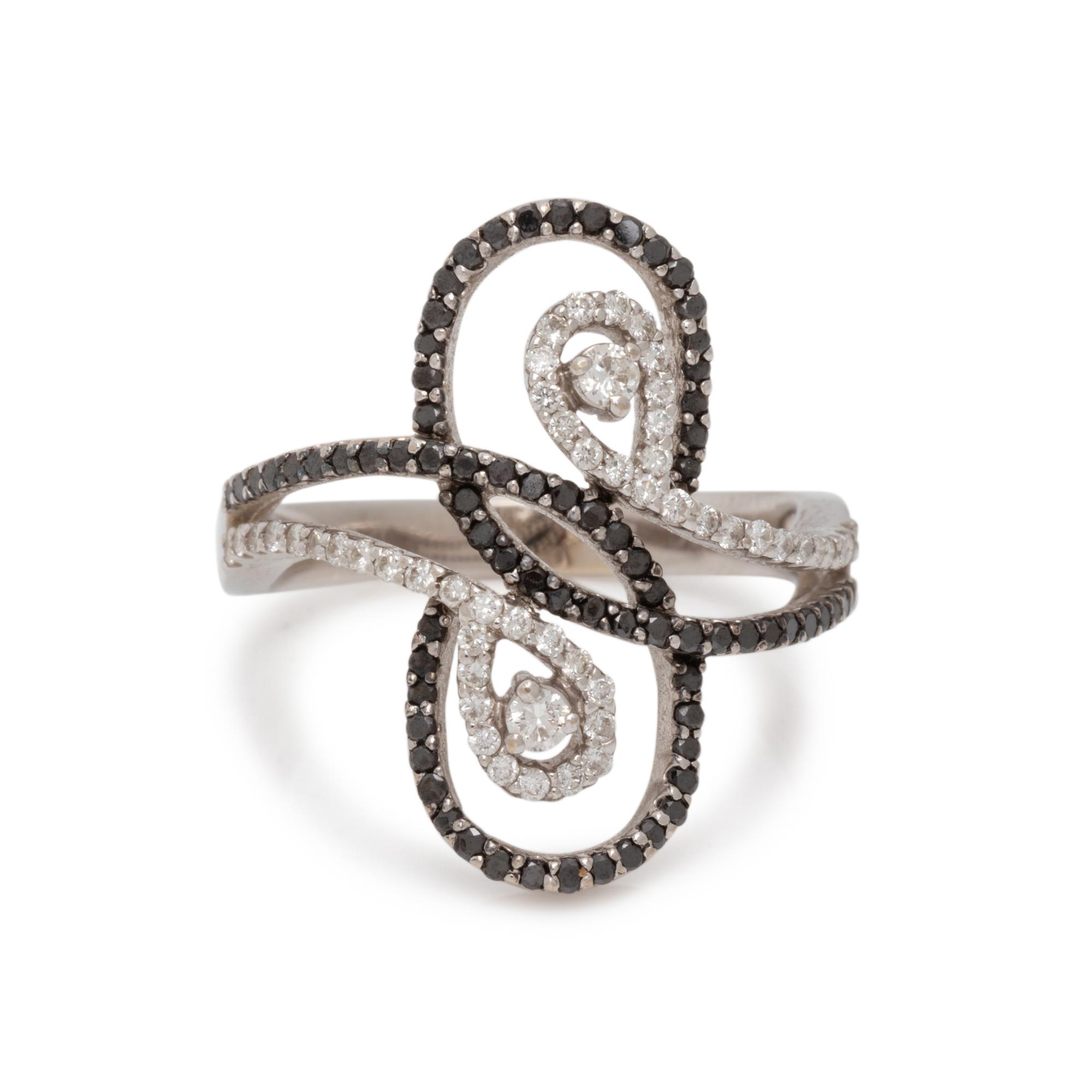 DIAMOND AND BLACK DIAMOND RING