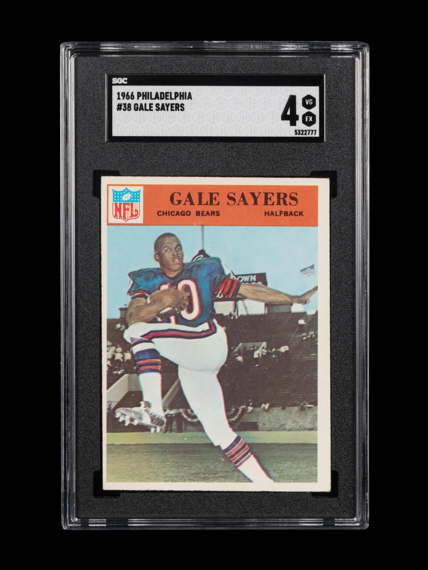 A 1966 Philadelphia Gale Sayers Rookie Football Card No. 38 (SGC 4 VG/EX)