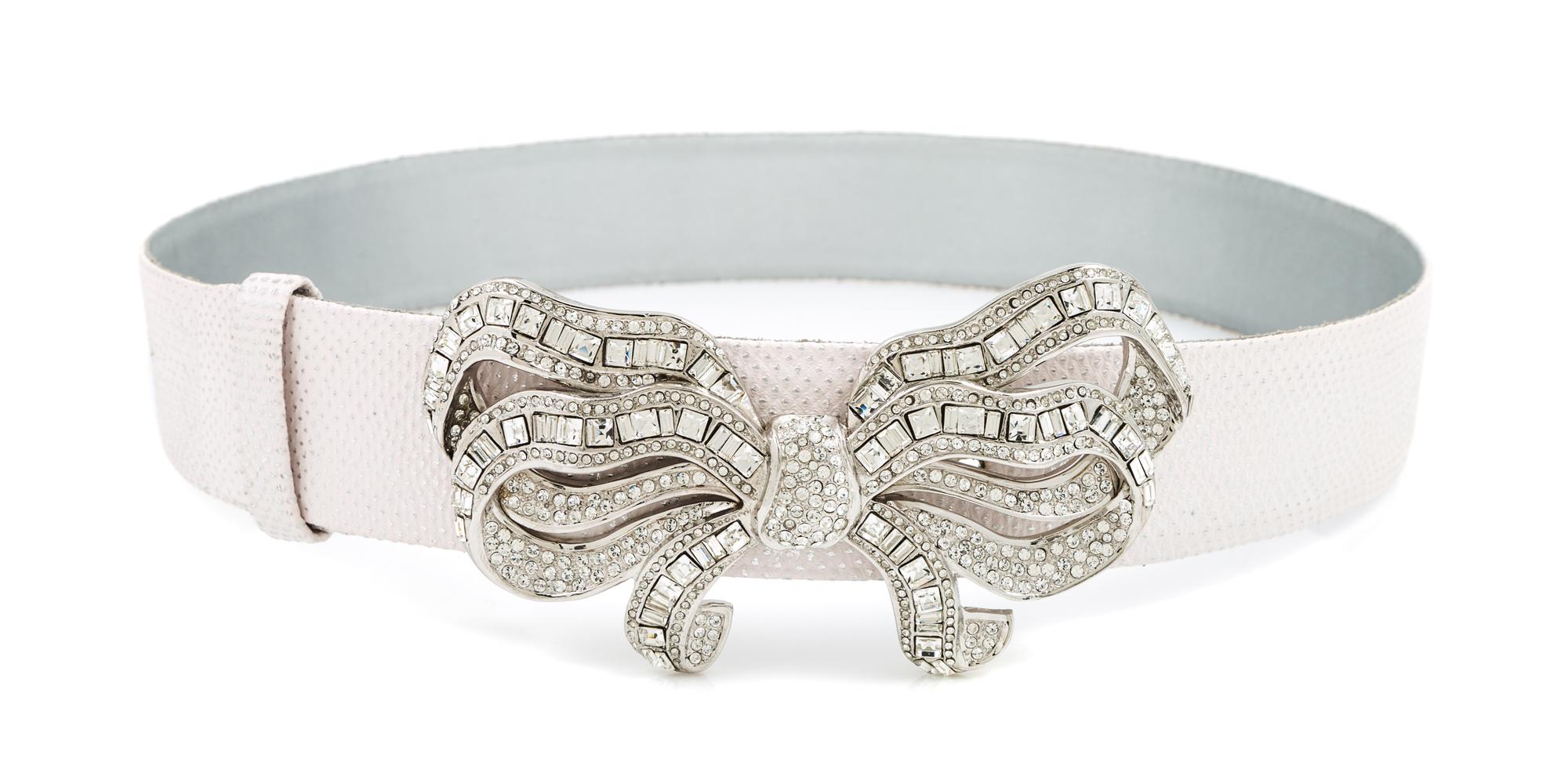 A Judith Leiber White and Silver Metallic Belt, Size small. 33.5"