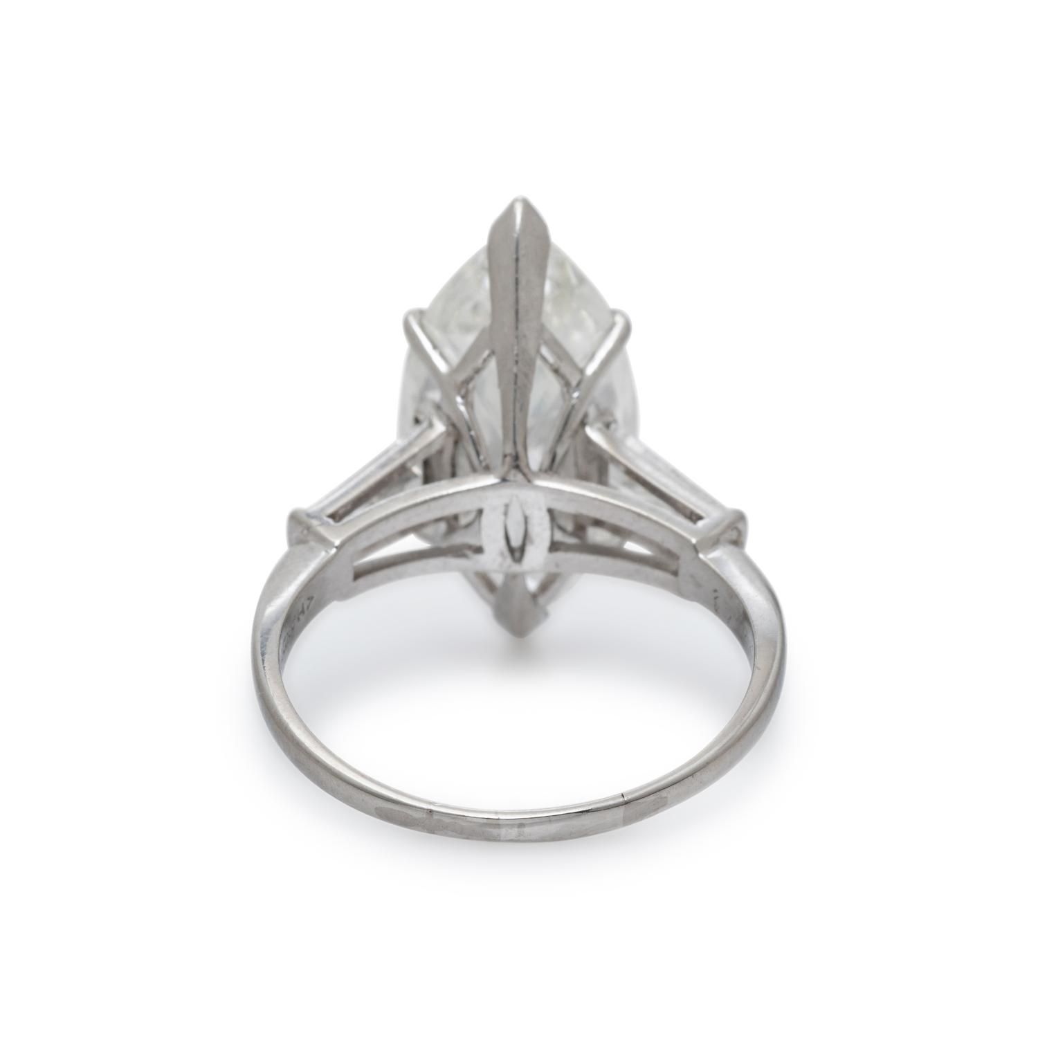 MARQUISE CUT DIAMOND AND PLATINUM RING