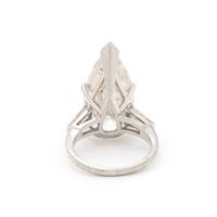 PEAR SHAPED DIAMOND RING
