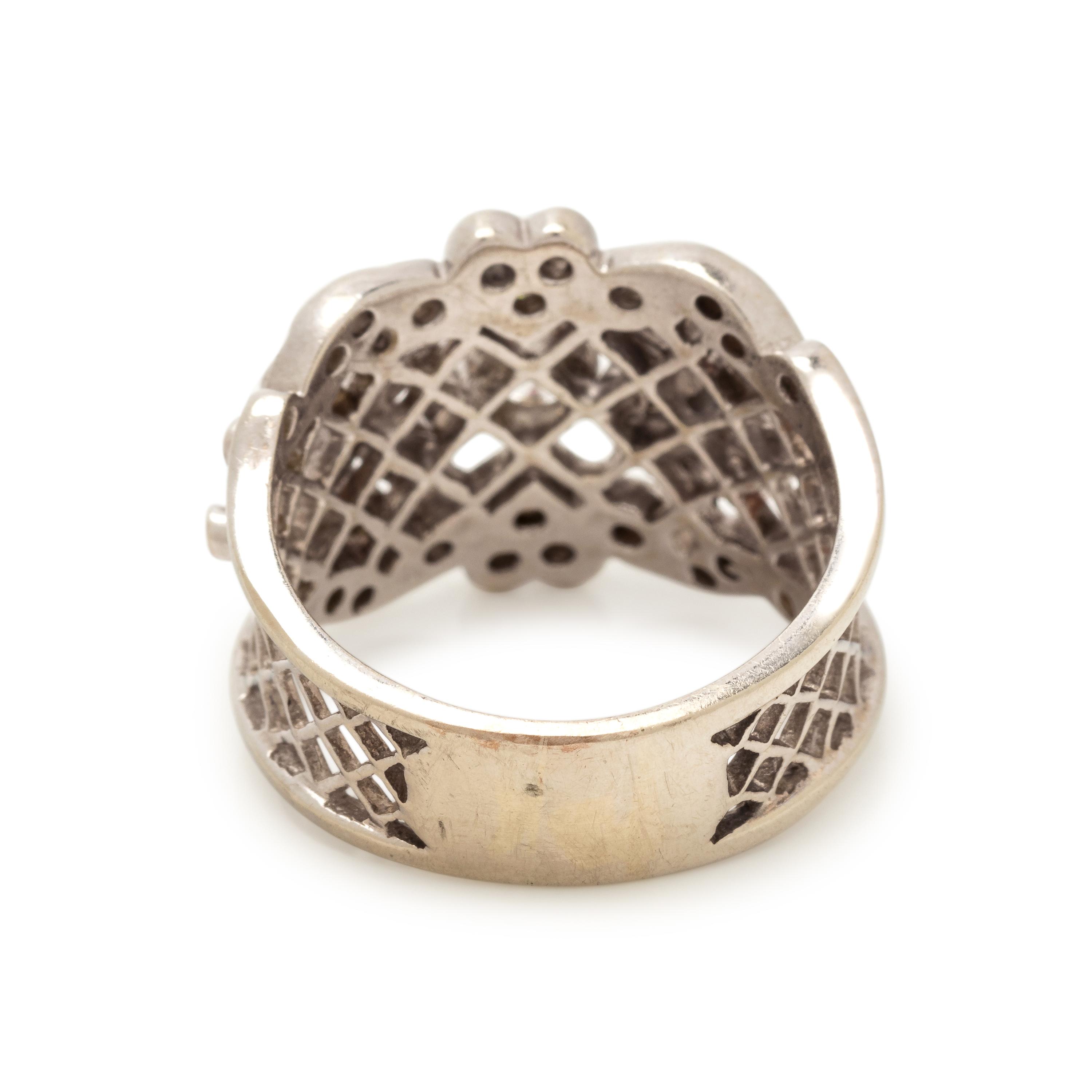DIAMOND RING