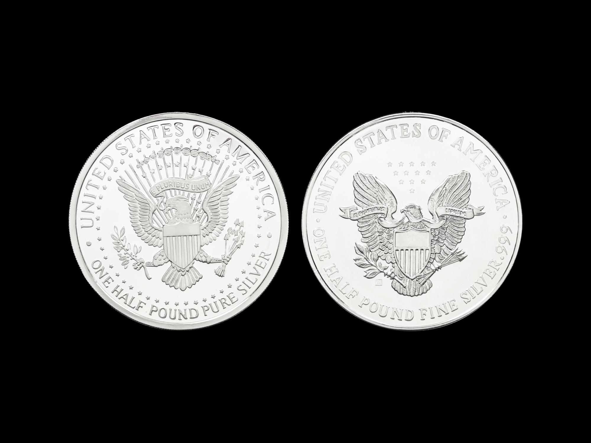 [PRIVATE ISSUE] Two 1/2-Pound Silver Rounds