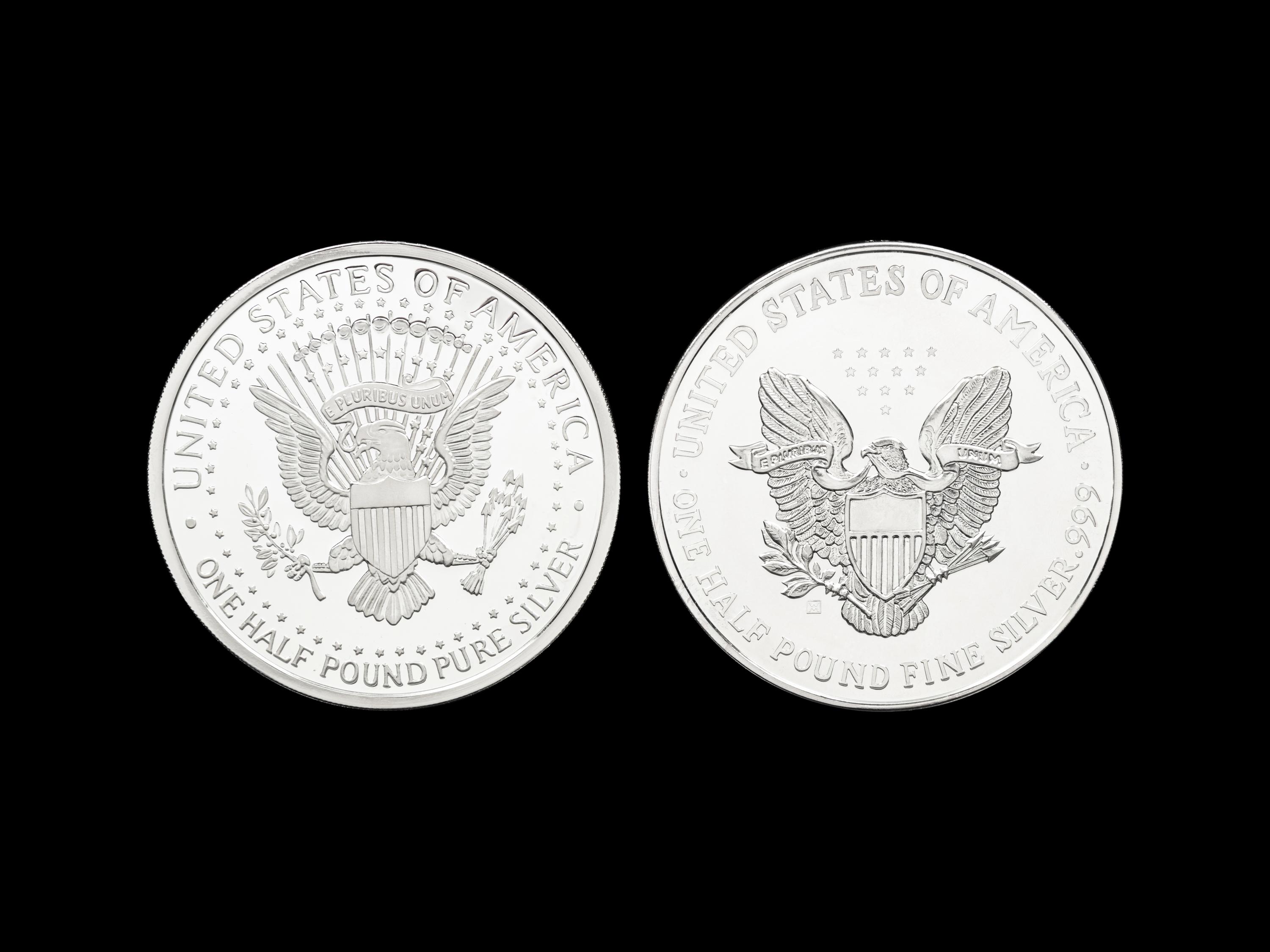[PRIVATE ISSUE] Two 1/2-Pound Silver Rounds