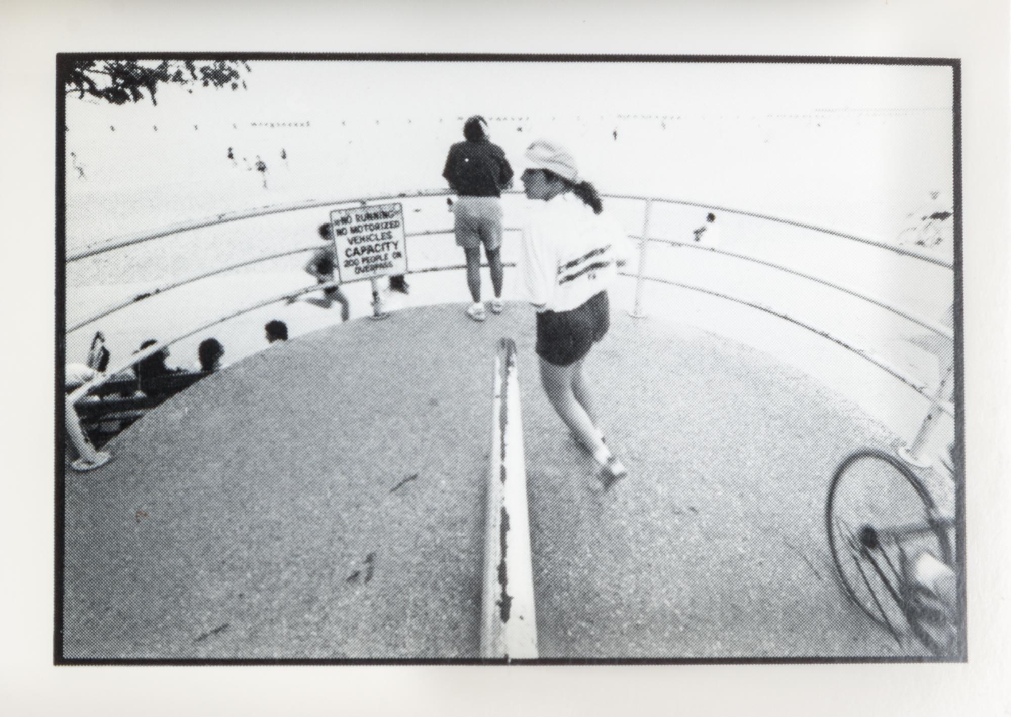 (FLIPBOOKS) GILSON, MATTHEW. Four flipbooks featuring scenes of Chicago. Chicago, 1991.