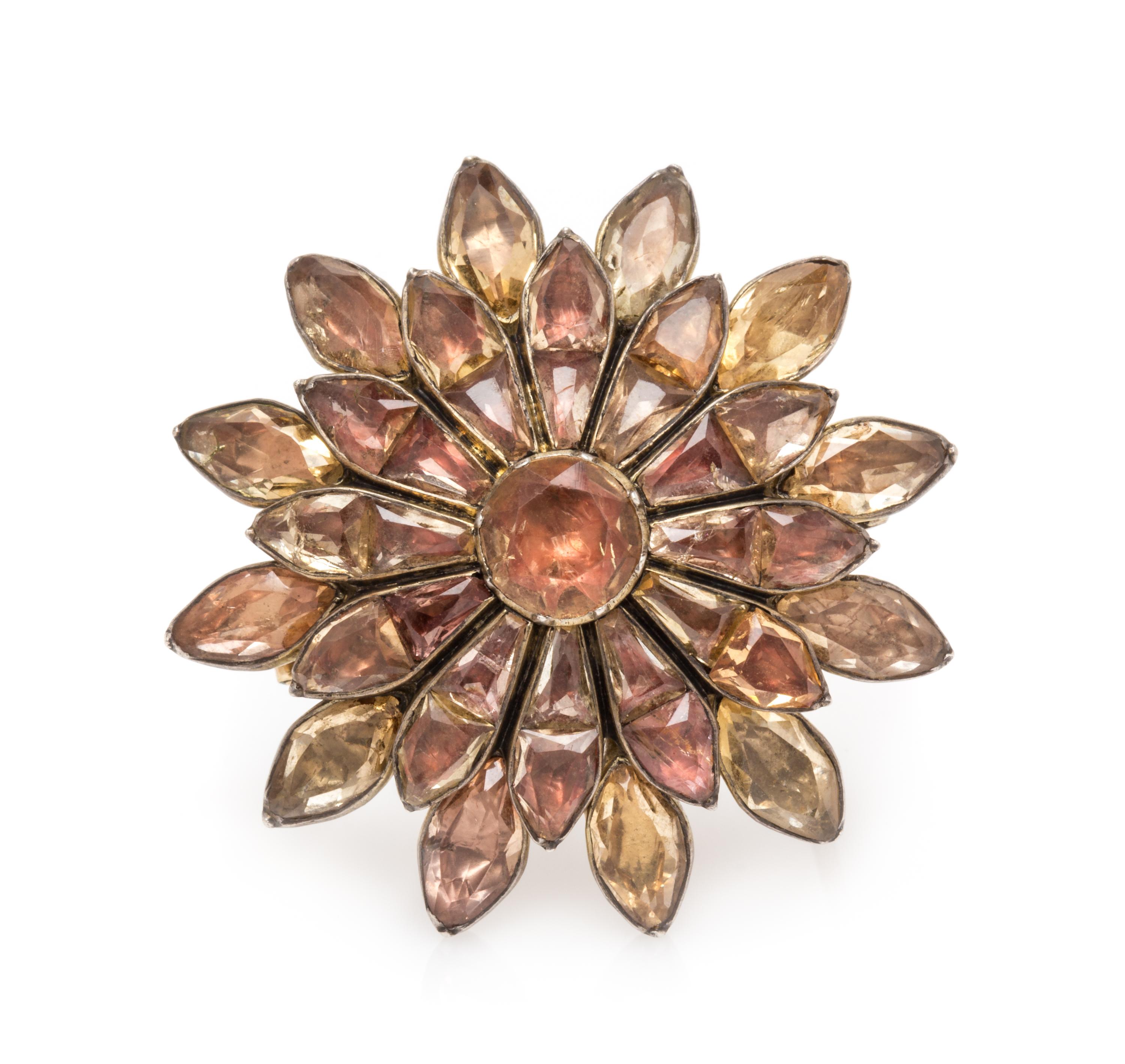 A Georgian Gilt Silver and Foil Backed Topaz Brooch, 13.80 dwts.