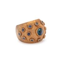 YELLOW GOLD AND SAPPHIRE RING