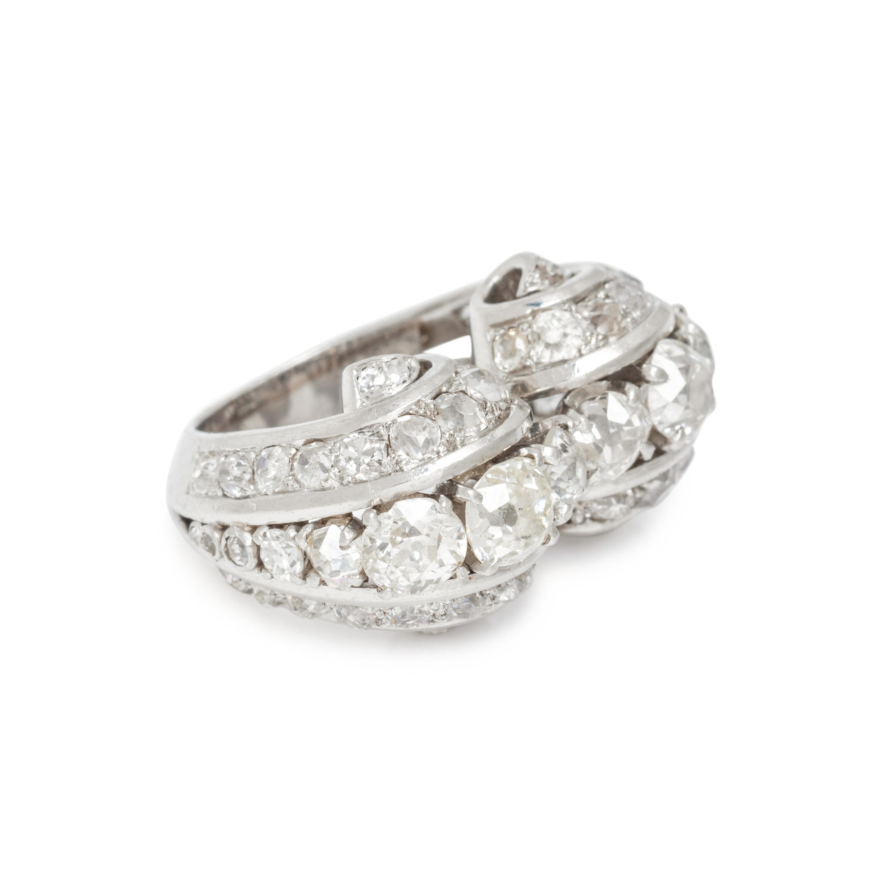 DIAMOND RING