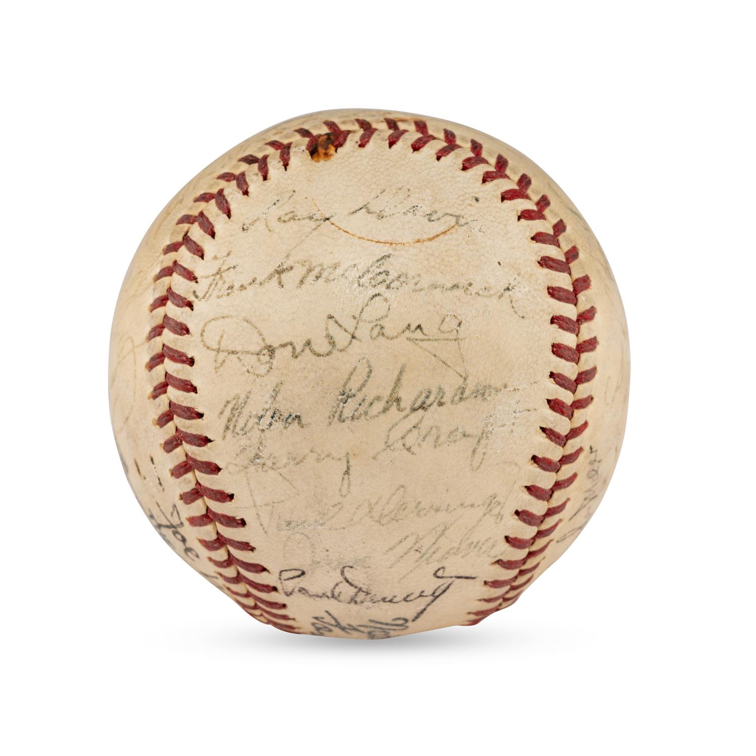 A 1938 Cincinatti Reds Team Signed Autograph Baseball (Beckett Authentication Services)