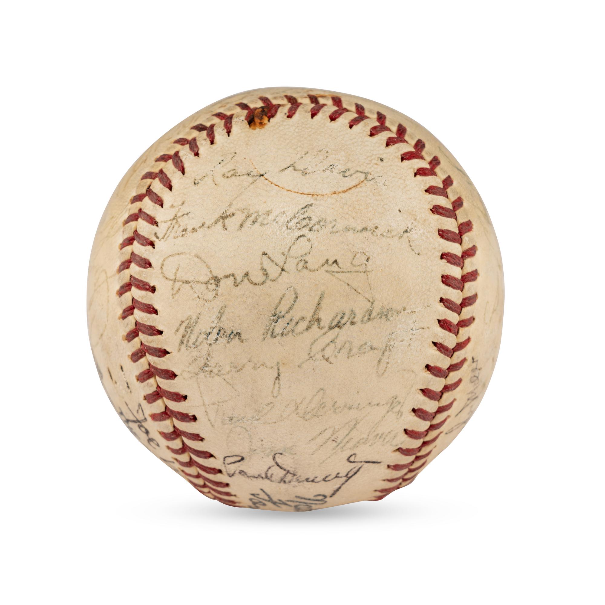 A 1938 Cincinatti Reds Team Signed Autograph Baseball (Beckett Authentication Services)