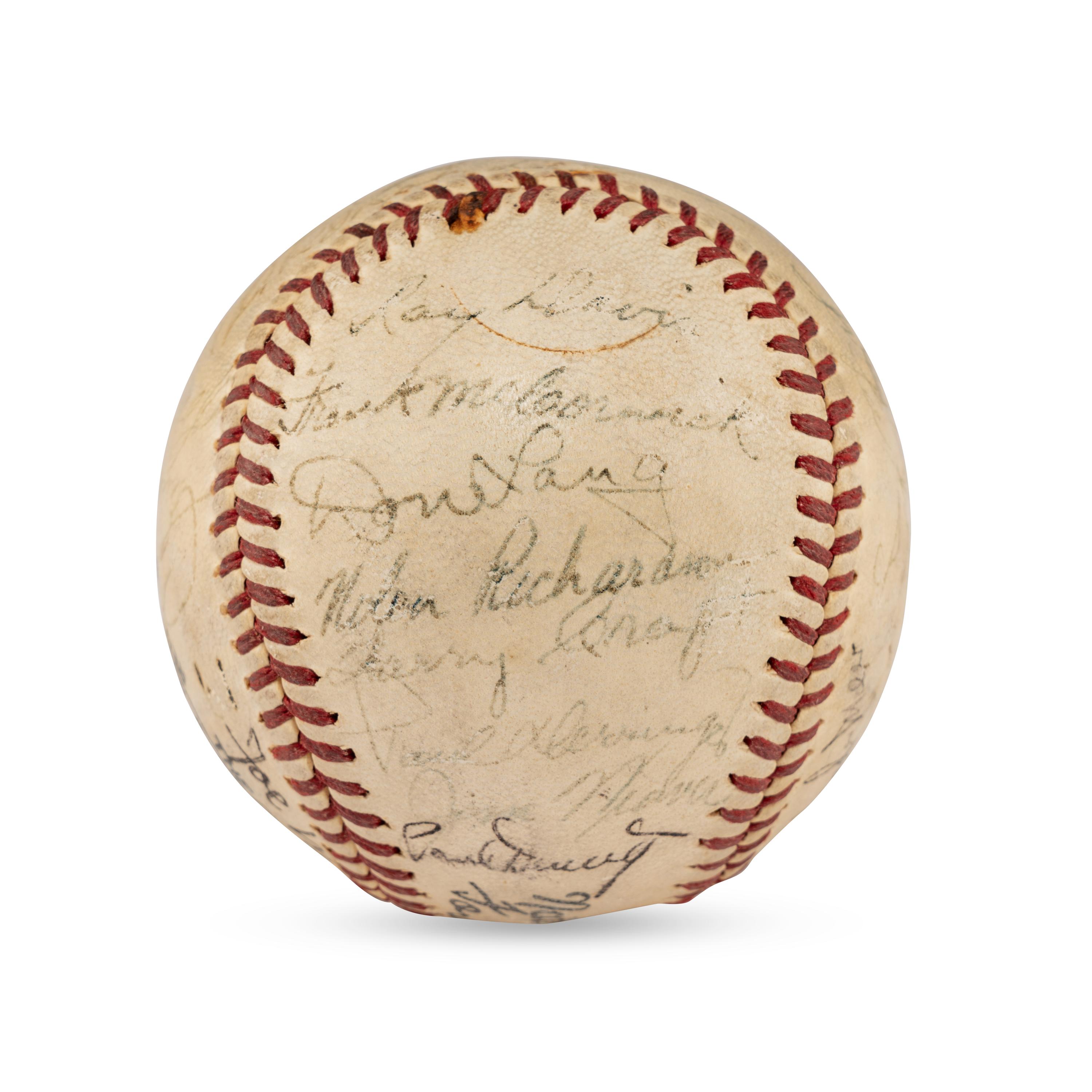 A 1938 Cincinatti Reds Team Signed Autograph Baseball (Beckett Authentication Services)
