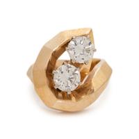 YELLOW GOLD AND DIAMOND RING