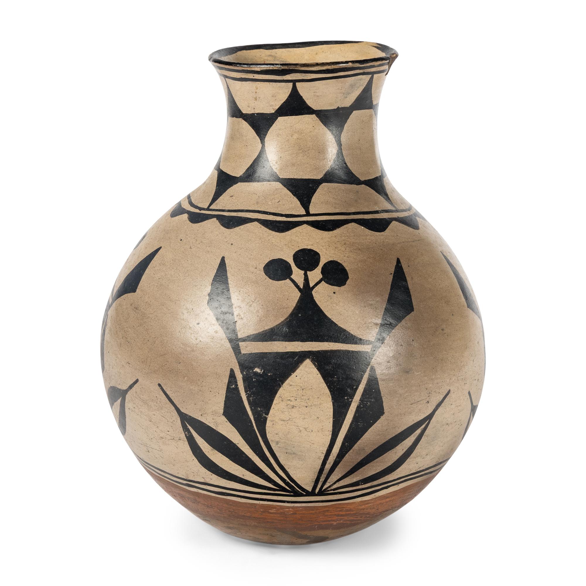 Kewa Pottery Jar