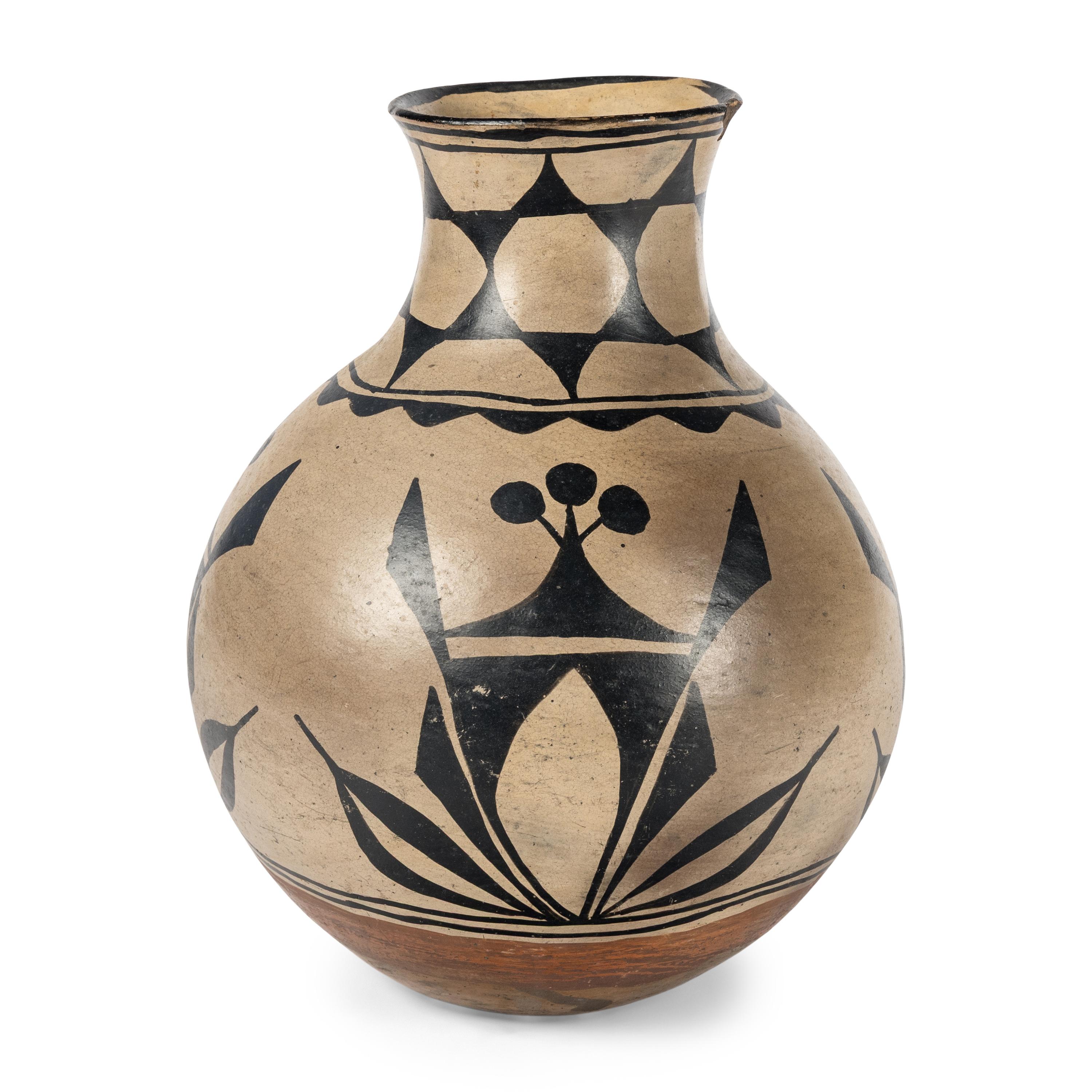 Kewa Pottery Jar