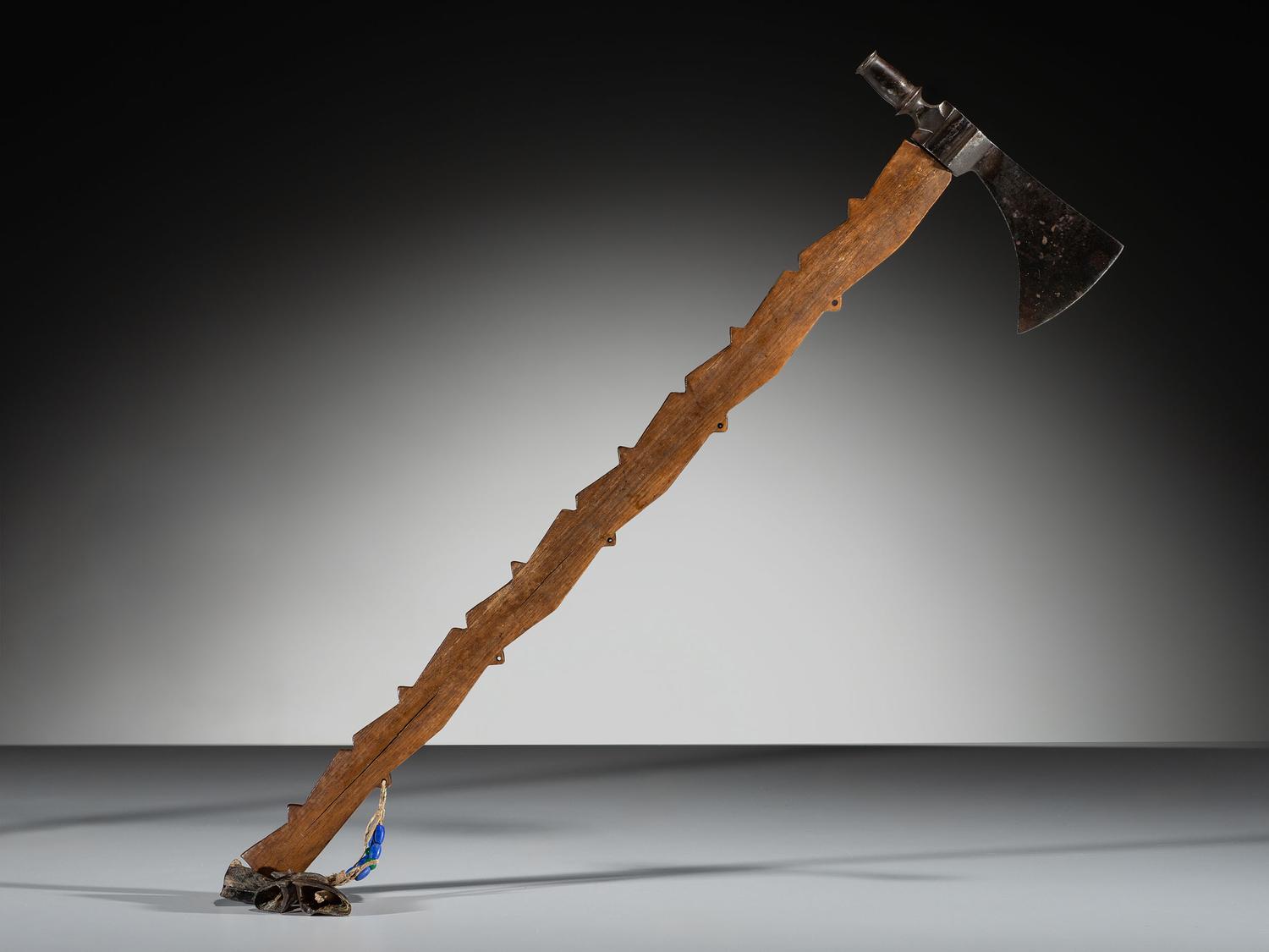 Minnesota Chippewa Pipe Tomahawk, with Scalloped Haft