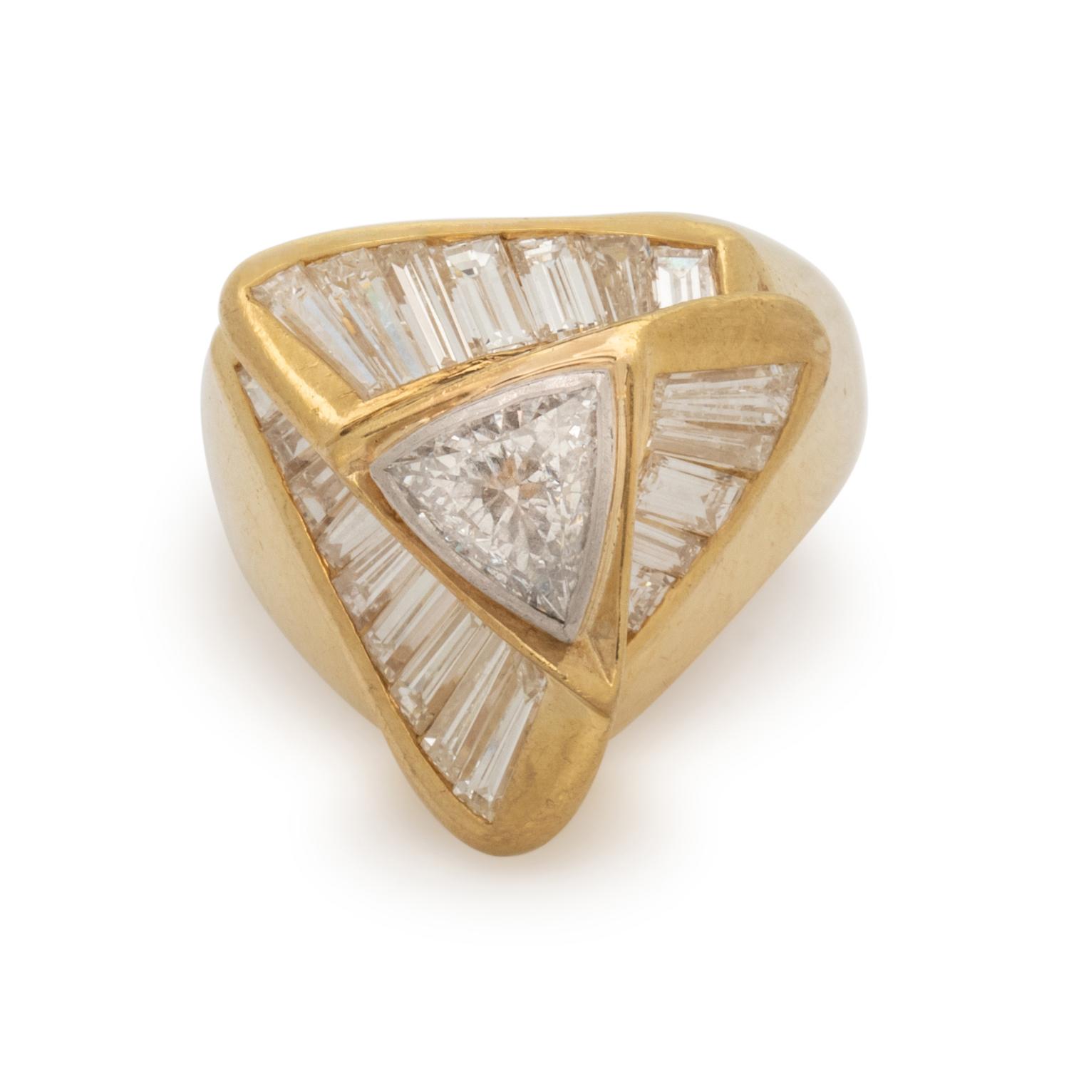 YELLOW GOLD AND DIAMOND RING
