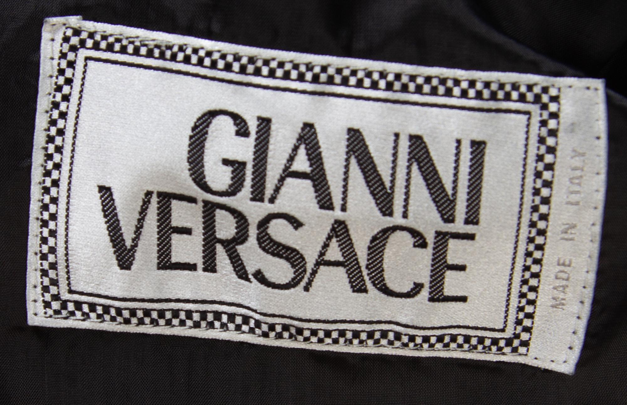 A Gianni Versace Black Leather Fitted Shirt, Size 40.