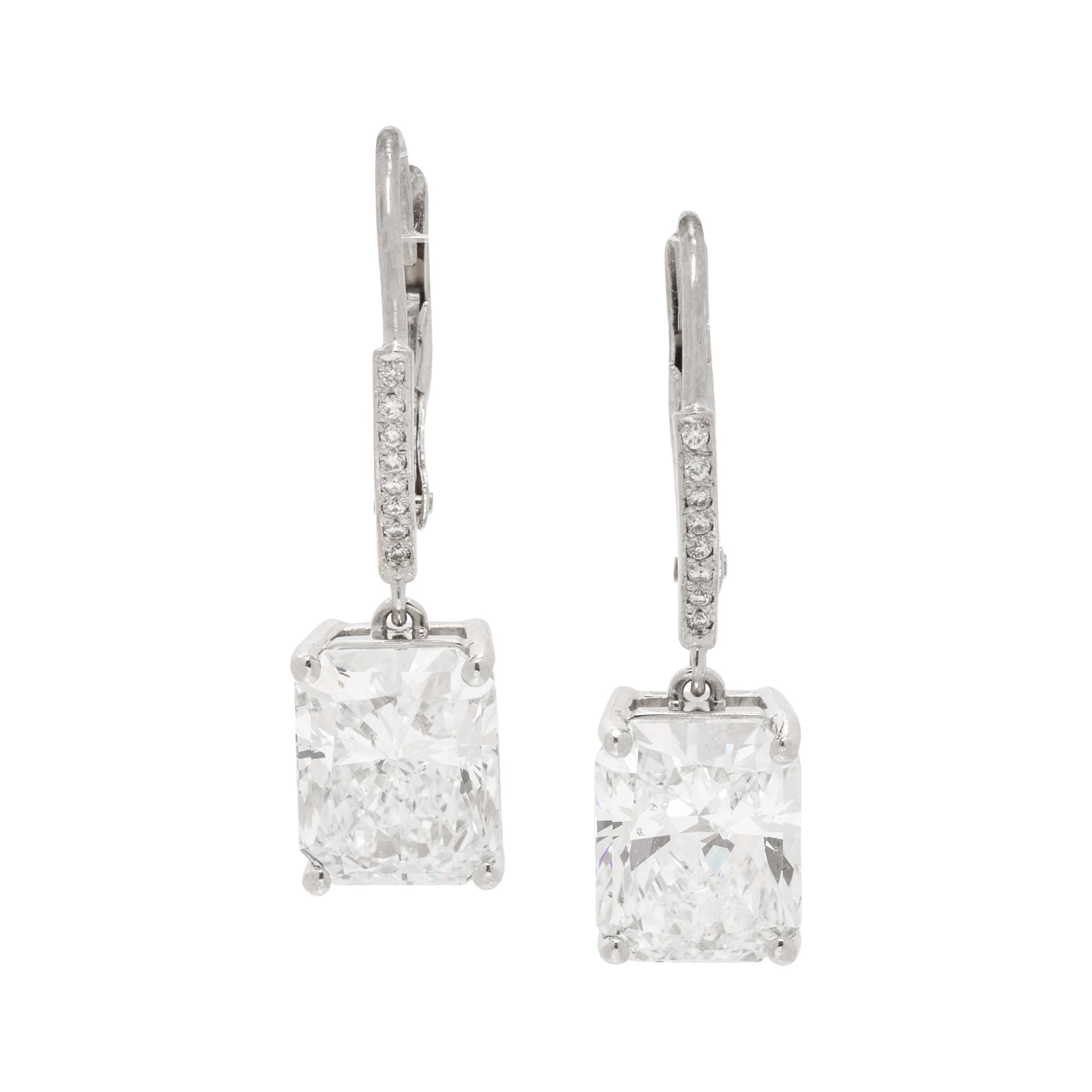 DIAMOND EARRINGS
