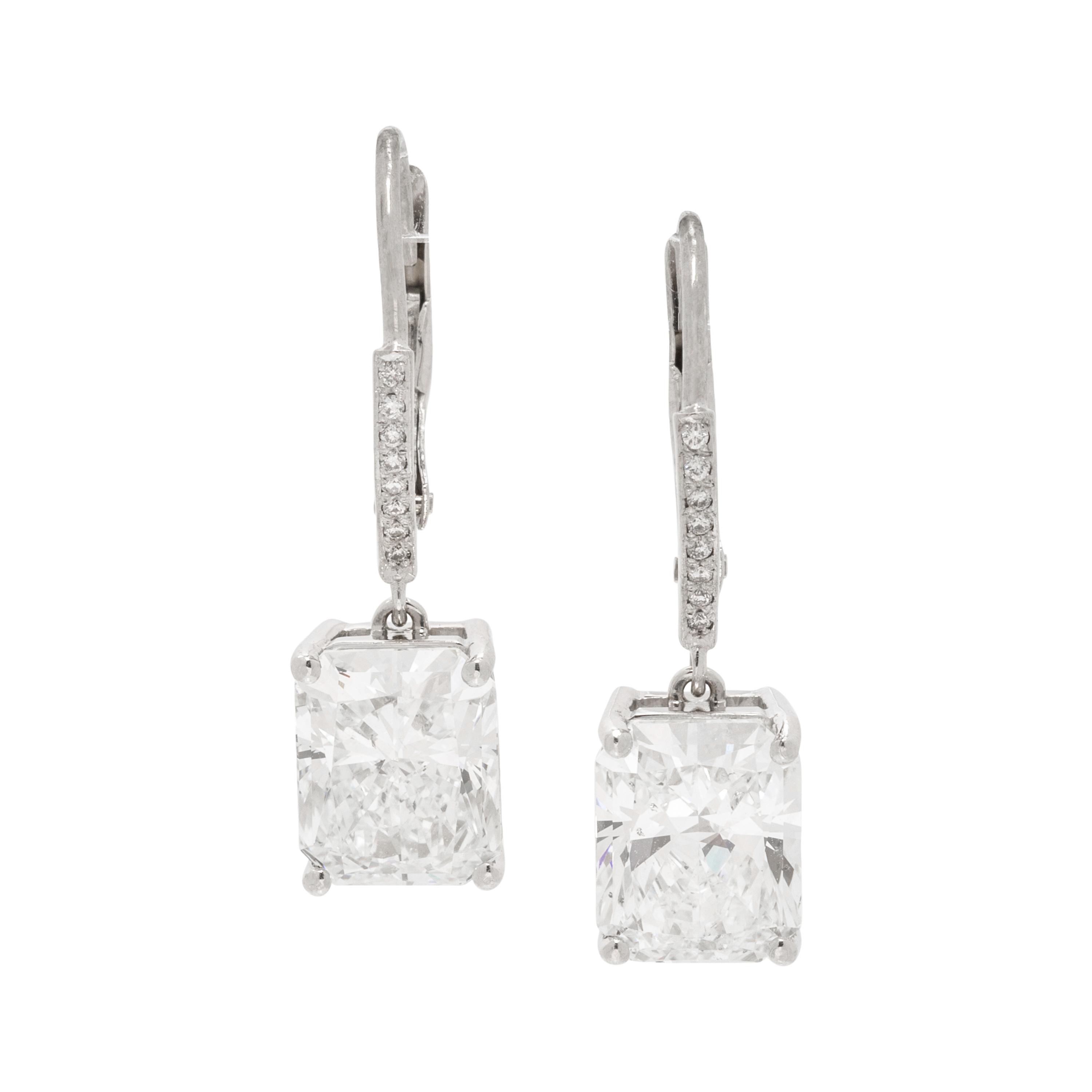 DIAMOND EARRINGS