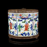 A Wucai Porcelain Lobed Jar