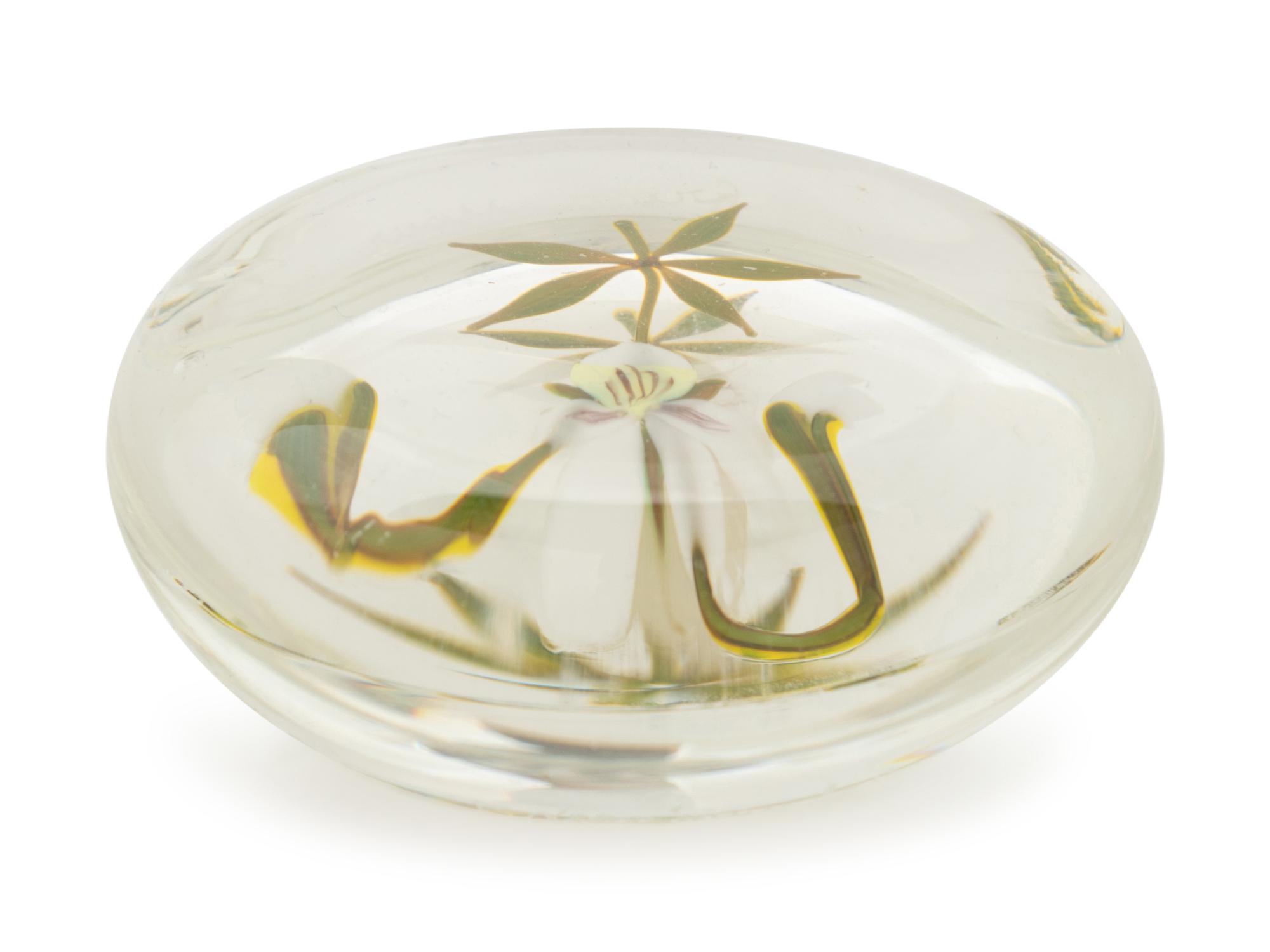 A White Flower with Two Buds Botanical Glass Paperweight