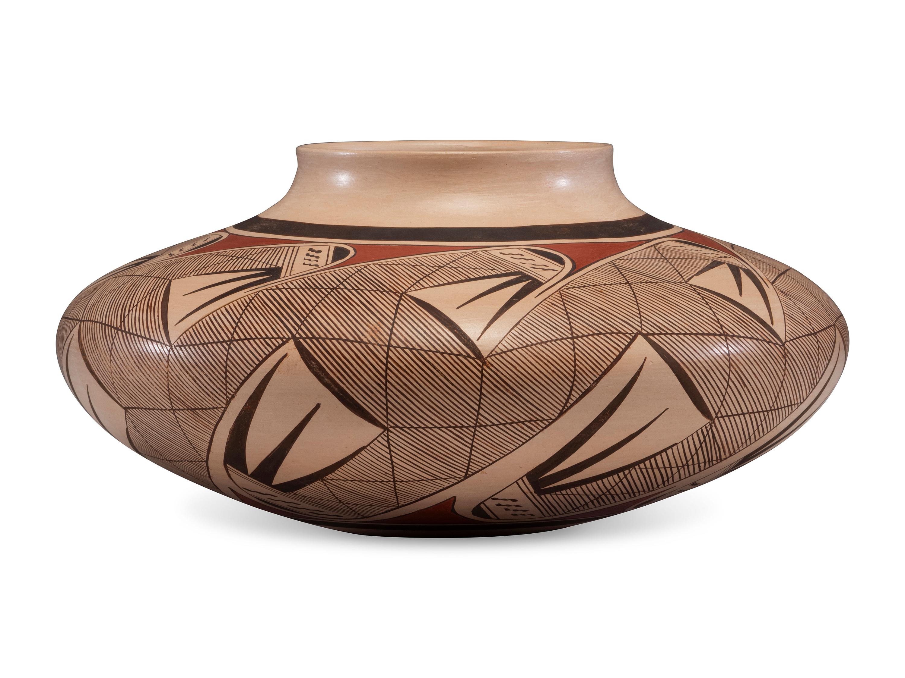 Pottery Jar, with Migration Pattern