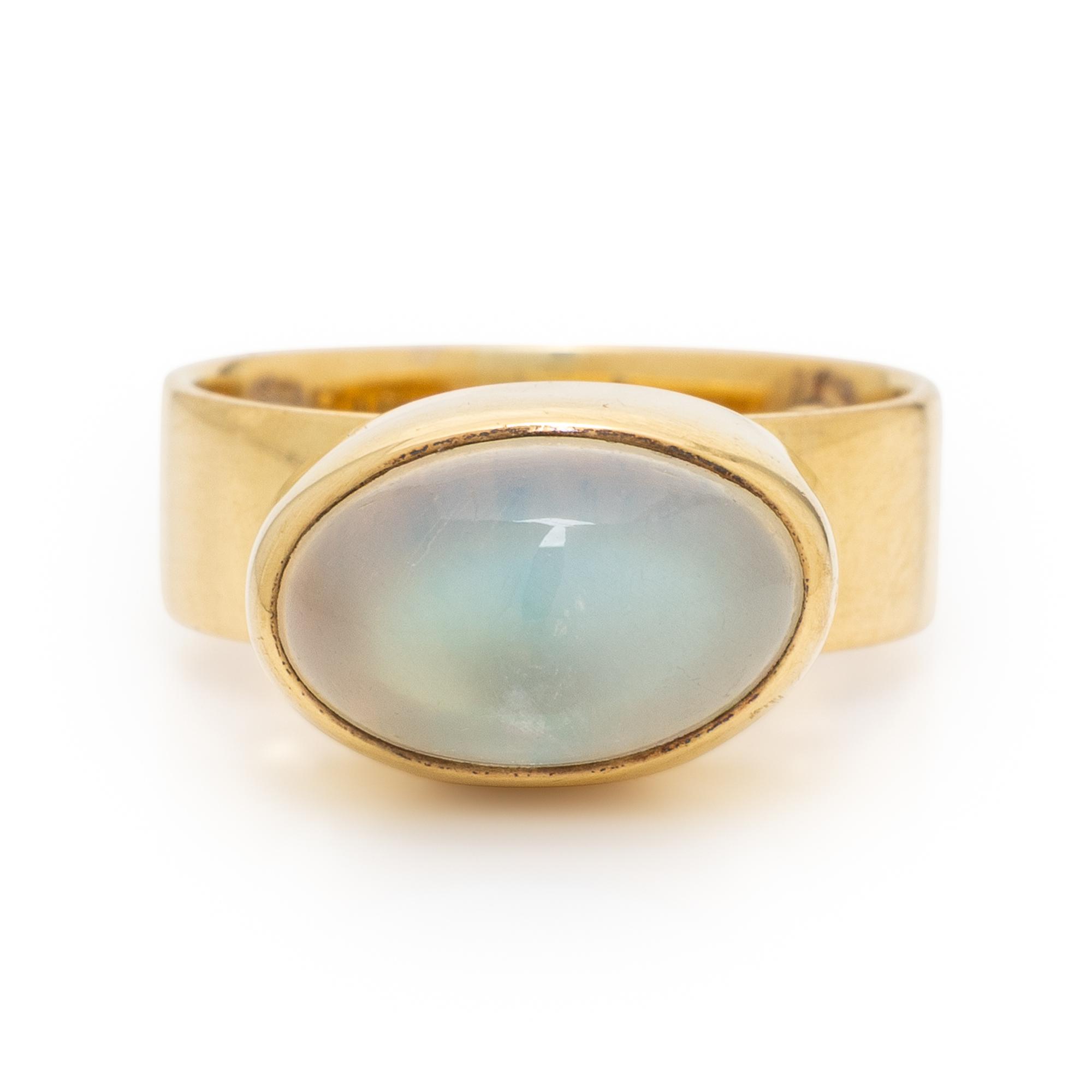 Wendy Ramshaw, Moonstone and Yellow Gold Ring