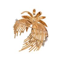 YELLOW GOLD AND DIAMOND BROOCH