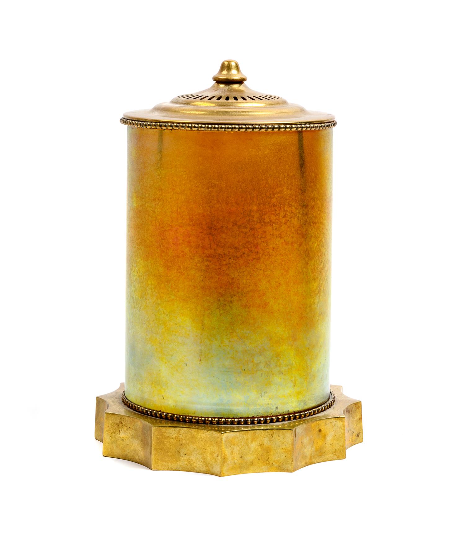 A Steuben Aurene Lamp Height 11 1/2 inches. — 20TH CENTURY