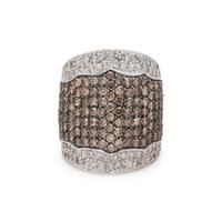 COLORED DIAMOND AND DIAMOND RING