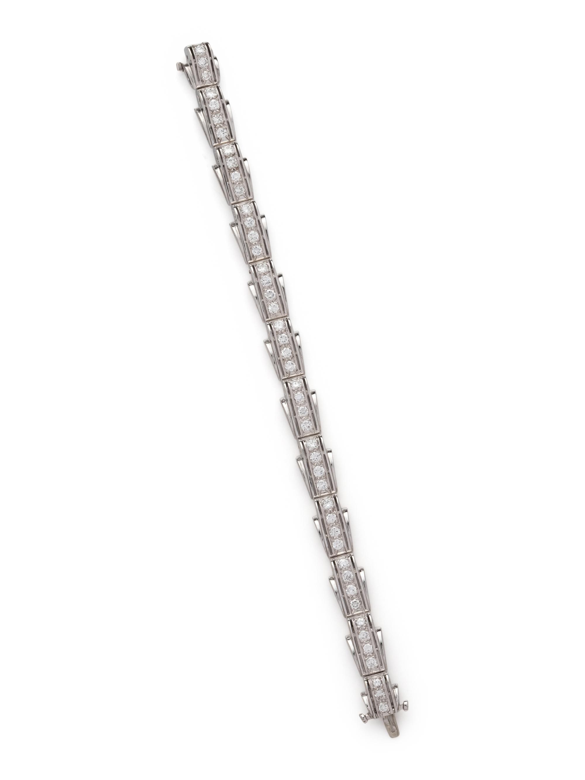 WHITE GOLD AND DIAMOND BRACELET