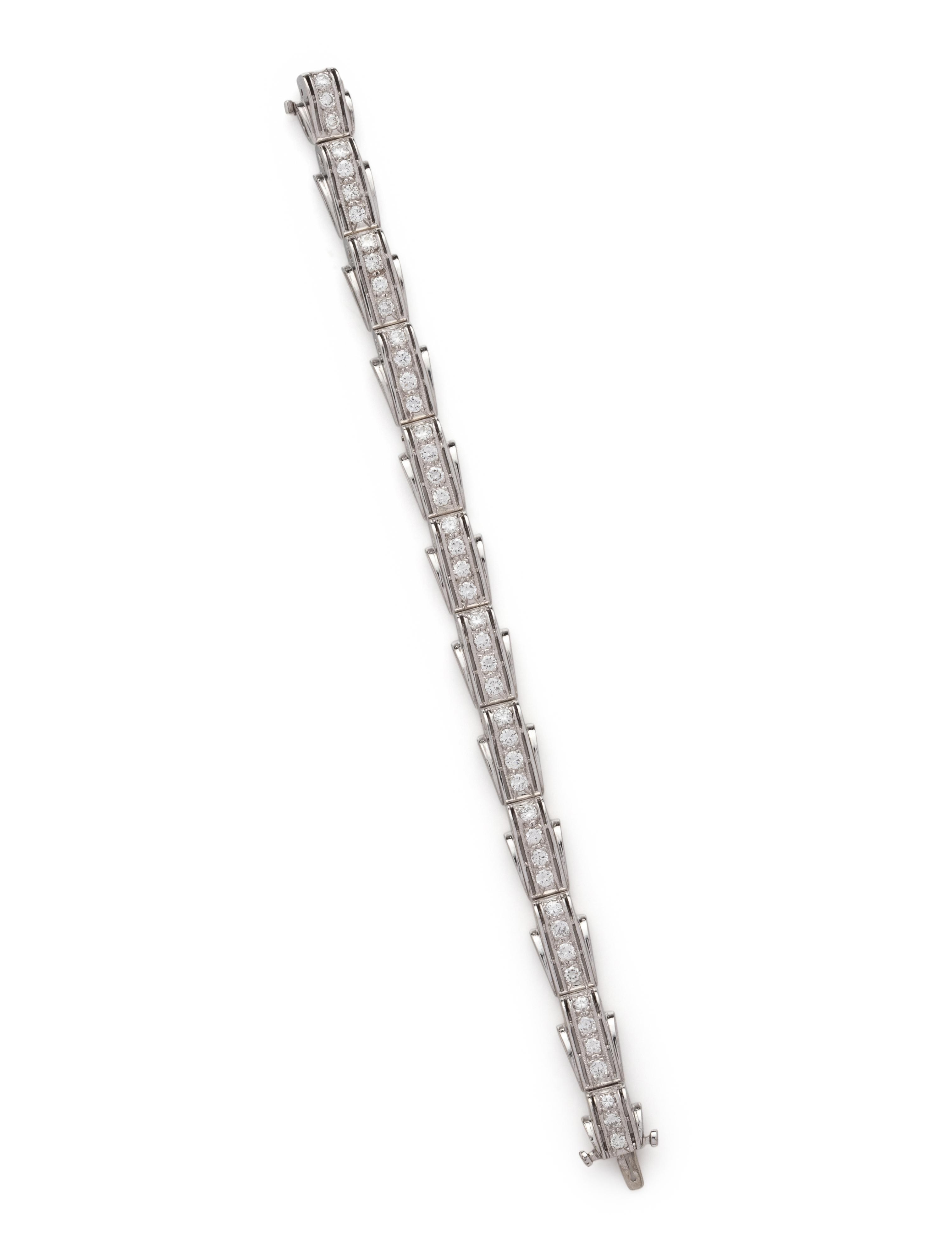 WHITE GOLD AND DIAMOND BRACELET