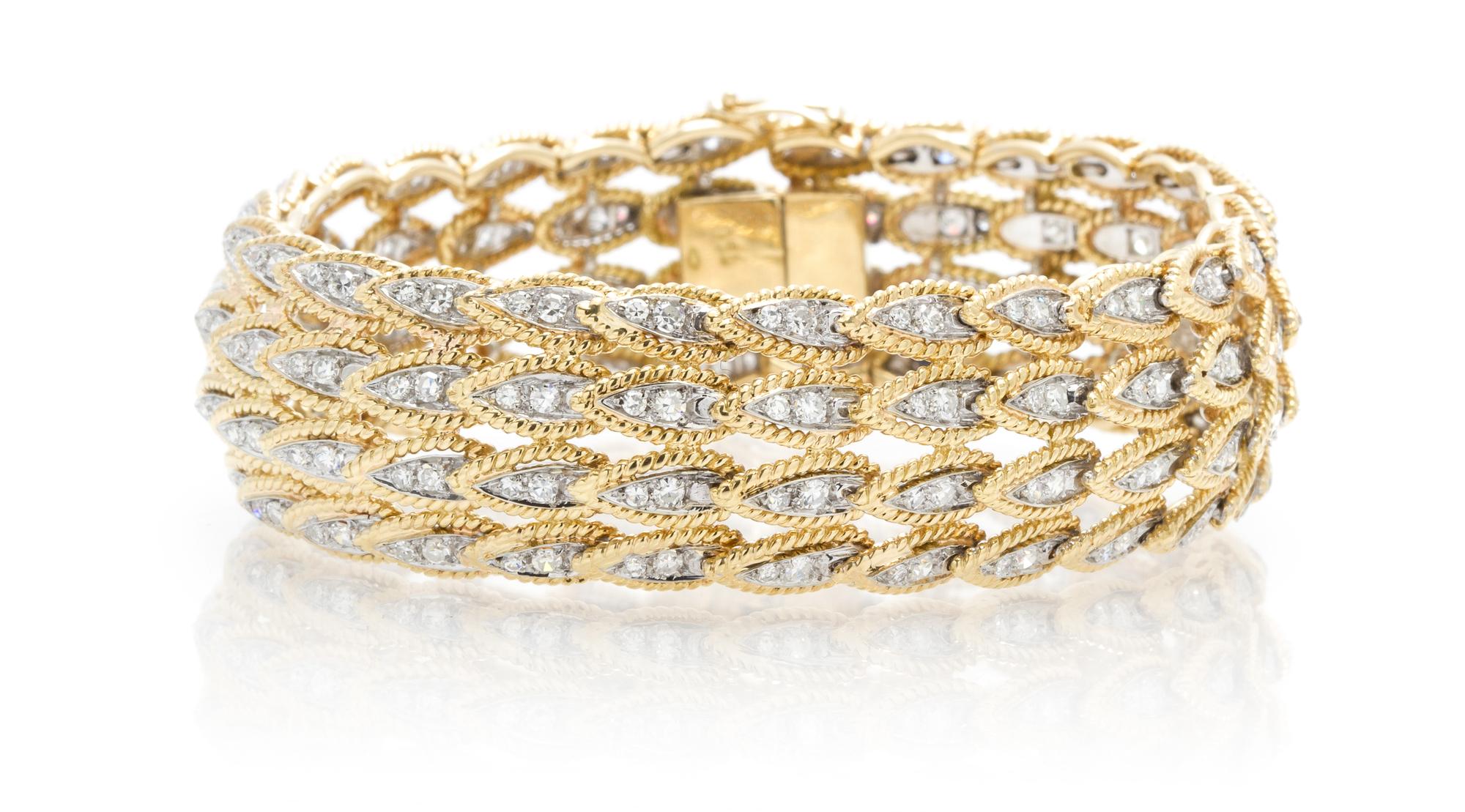 A Vintage 18 Karat Gold and Diamond Bracelet, 37.50 dwts.