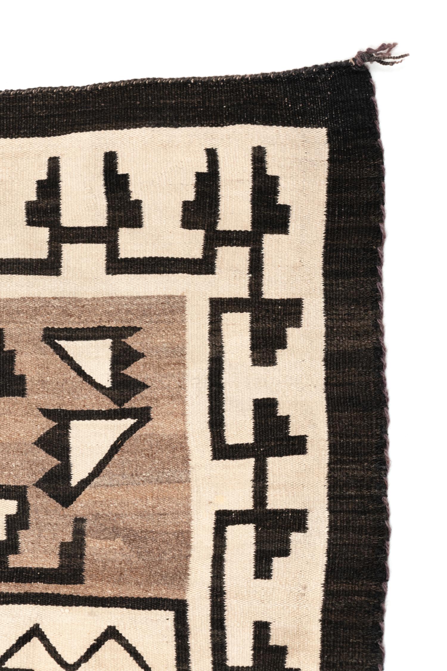 Navajo Eastern Reservation Weaving / Rug