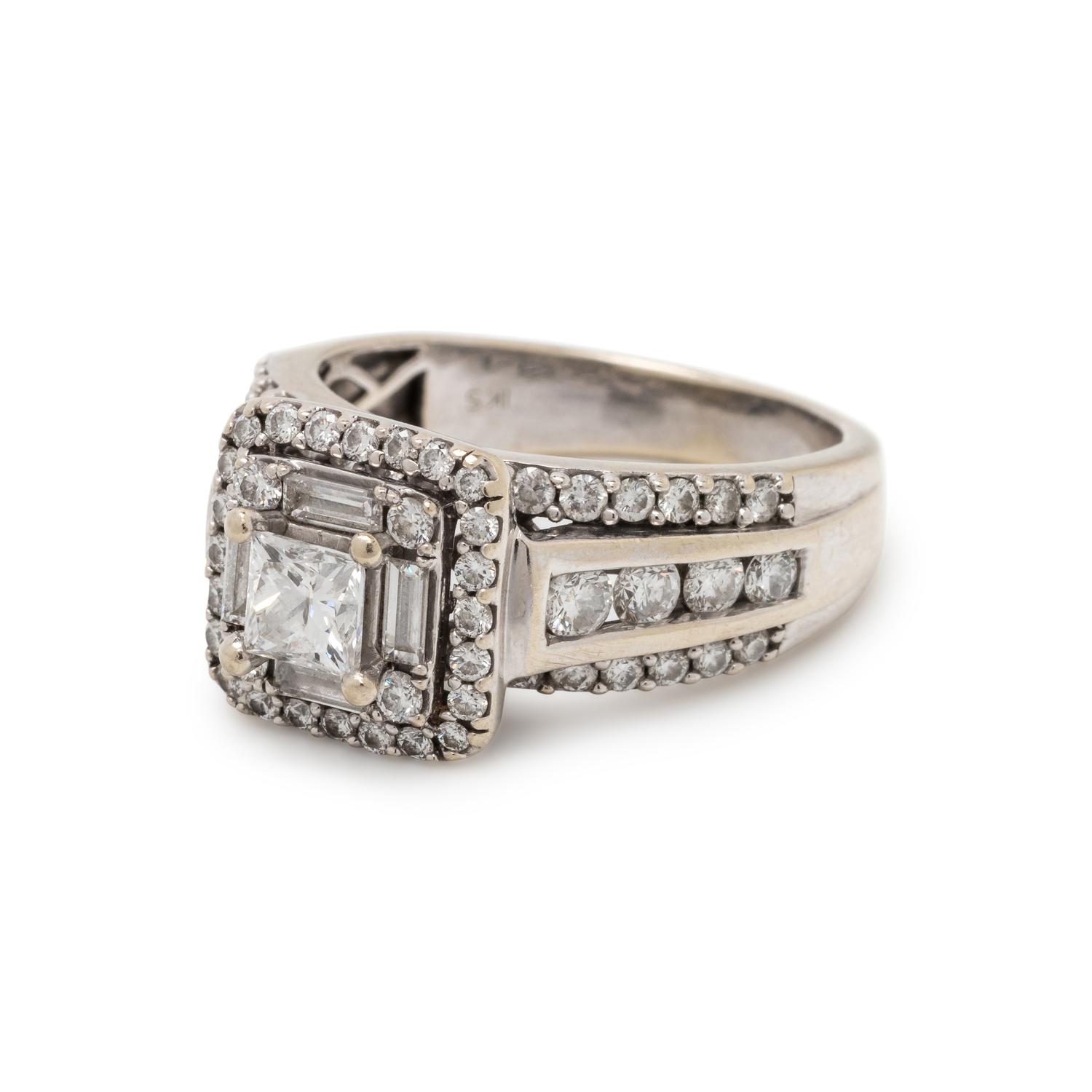 DIAMOND RING