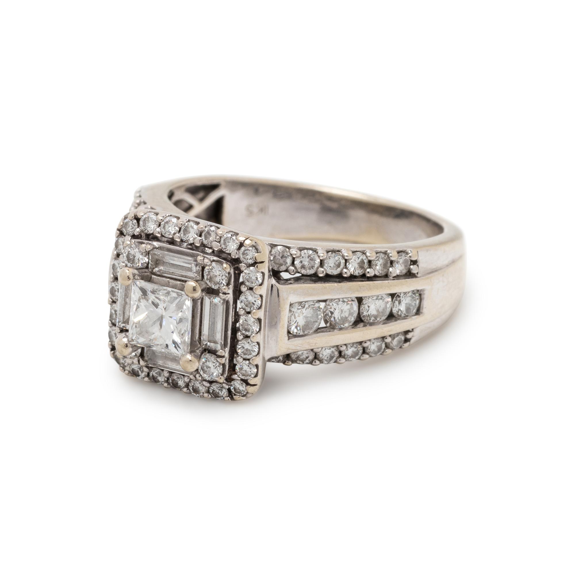 DIAMOND RING
