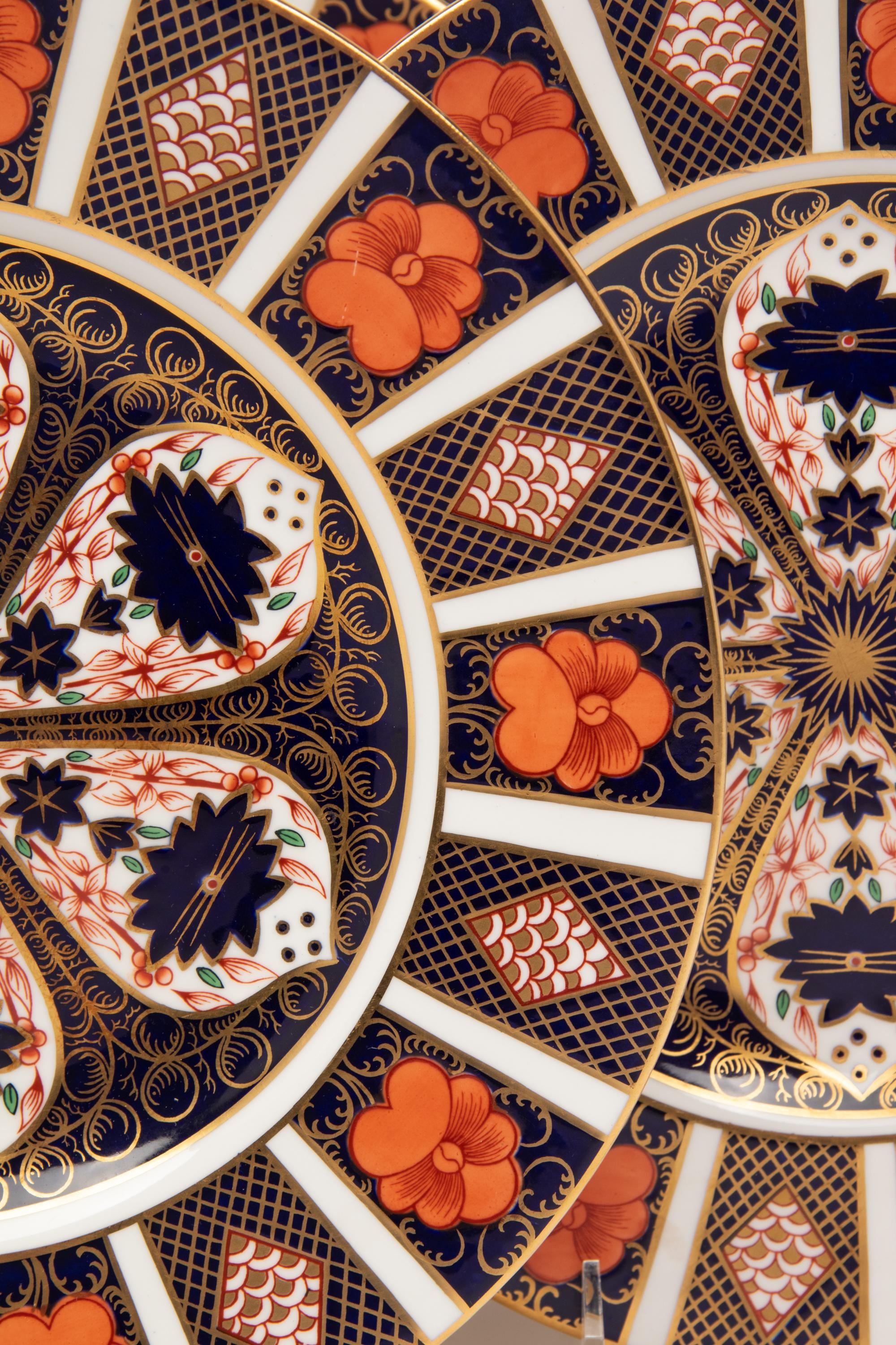 A Set of Eleven Royal Crown Derby Old Imari Porcelain Plates