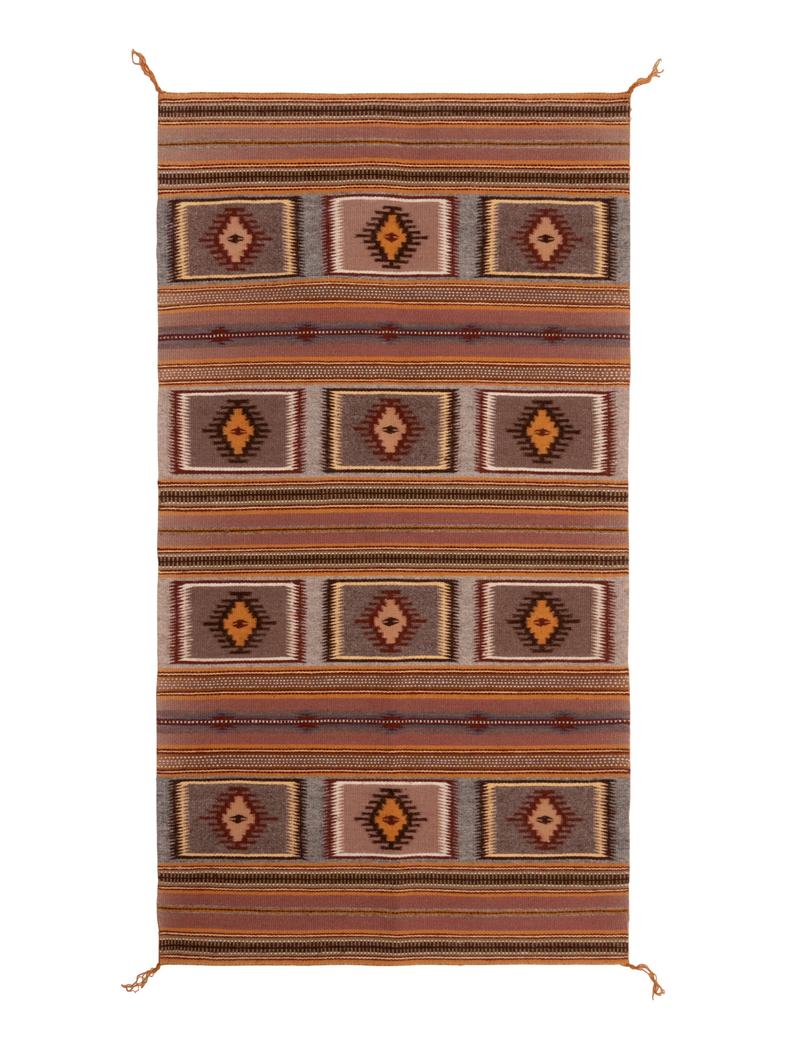 Navajo Wide Ruins Weavings / Rugs