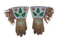 Plateau Beaded Hide Gauntlets