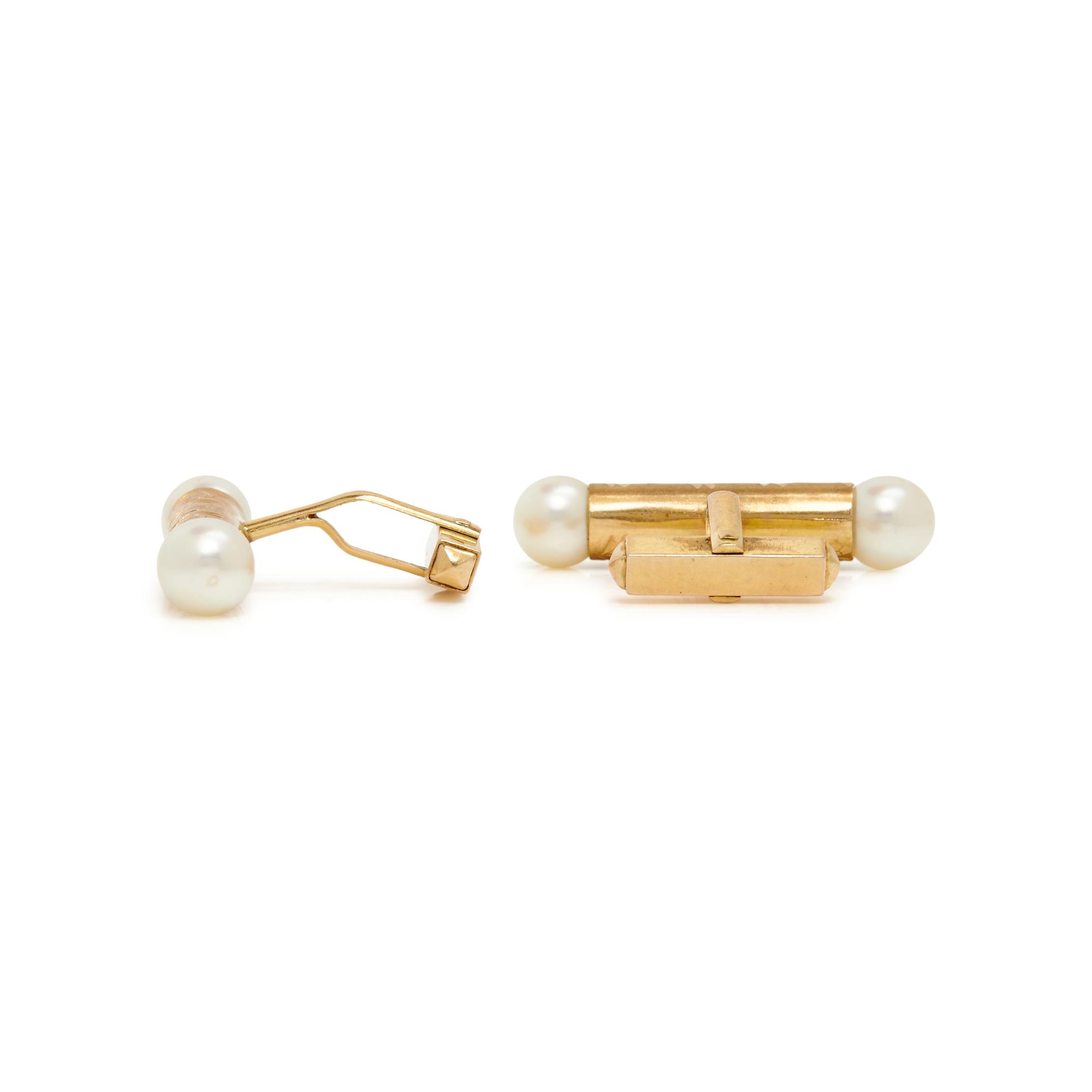 COLLECTION OF YELLOW GOLD MEN'S ACCESSORIES