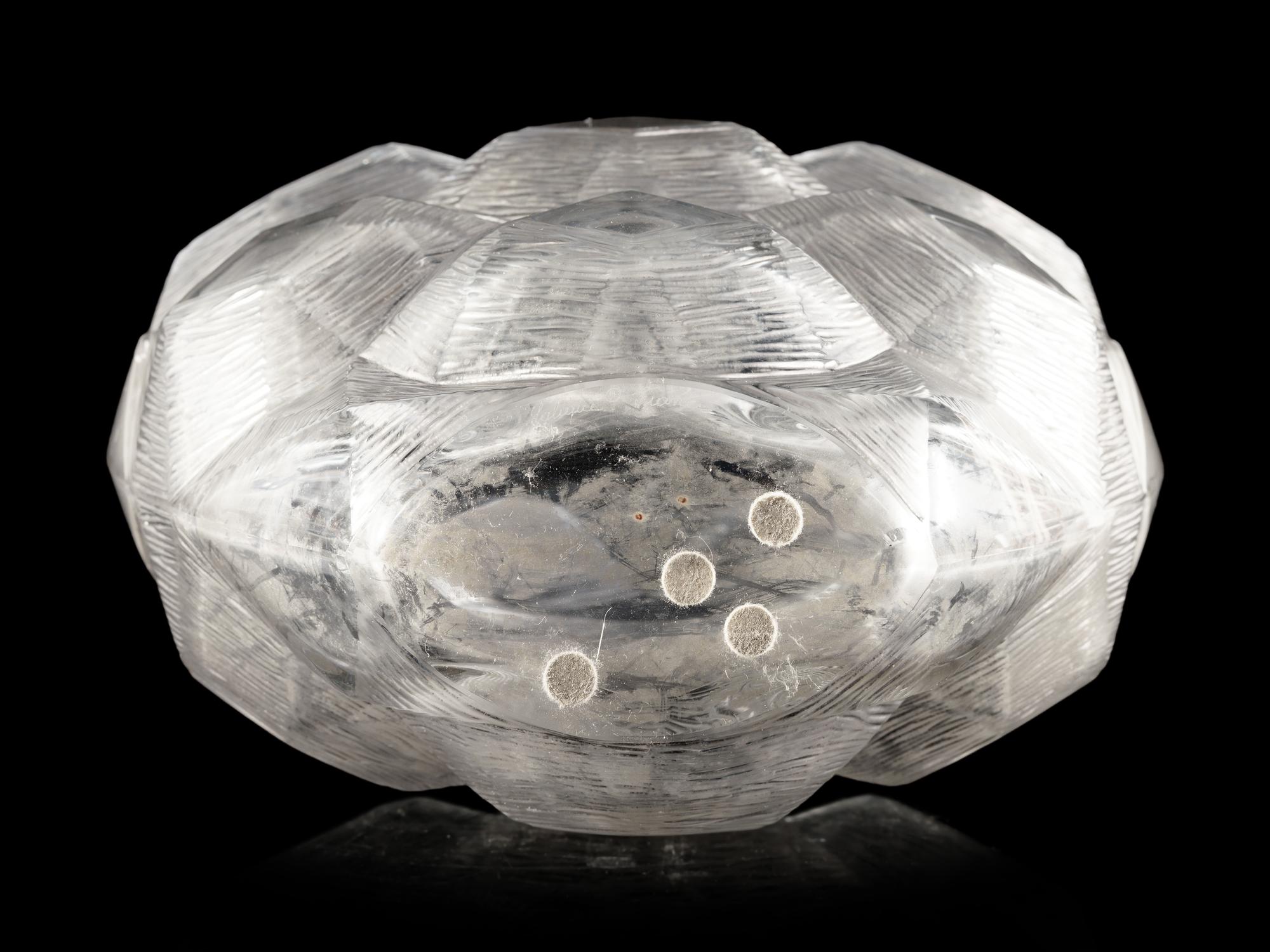 A Lalique Tortue Vase