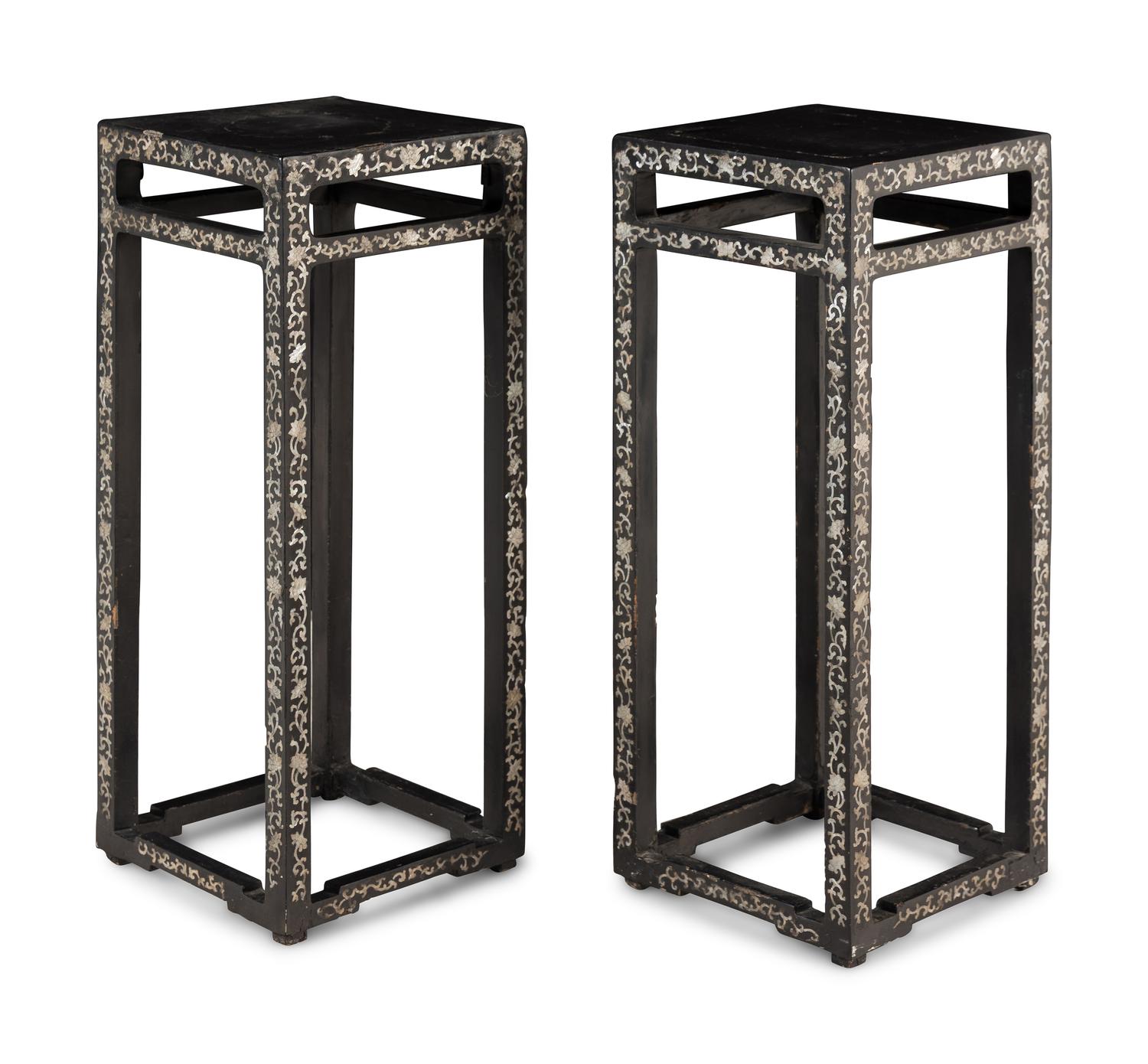 A Pair of Chinese Black Lacquered Mother-of-Pearl Inlaid Square Stands, Xiangji, 19th Century 清中晚期 黑漆嵌螺鈿蓮紋方几一對