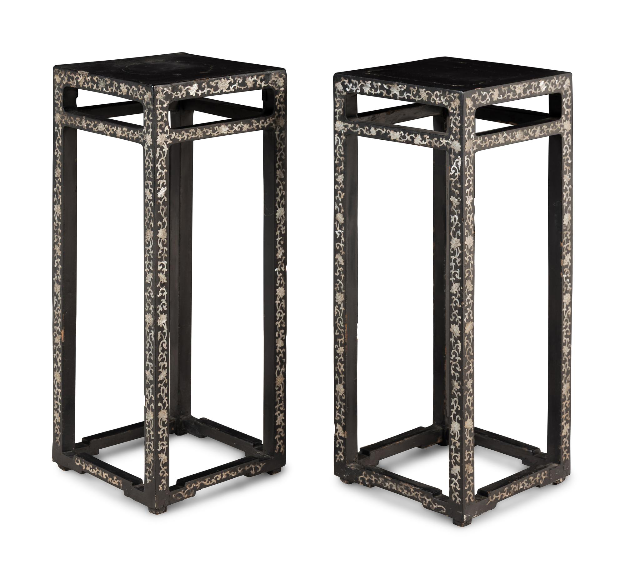 A Pair of Chinese Black Lacquered Mother-of-Pearl Inlaid Square Stands, Xiangji, 19th Century 清中晚期 黑漆嵌螺鈿蓮紋方几一對