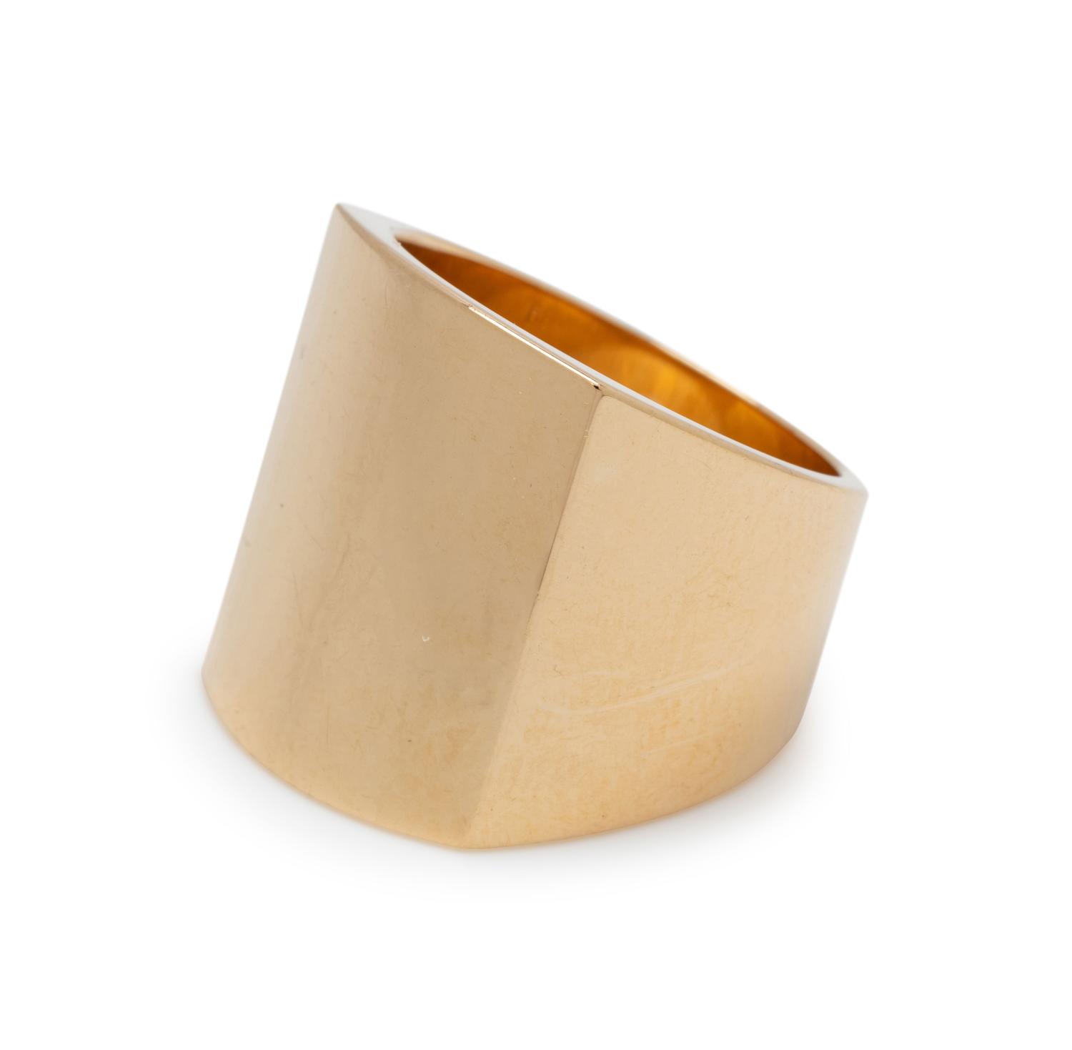 YELLOW GOLD RING