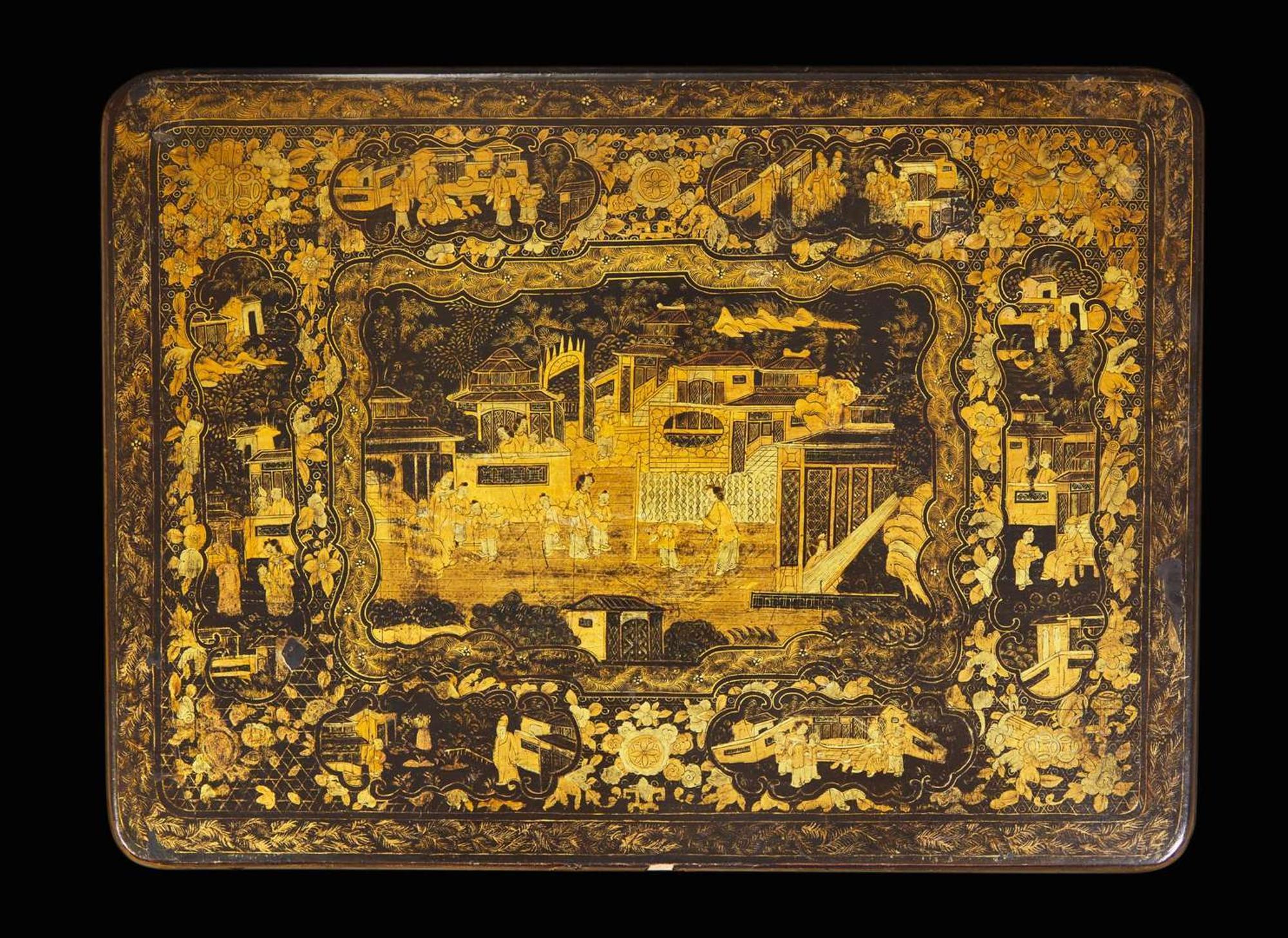 A set of four Chinese Export lacquer nesting tables, first half 19th century 一組四件出口漆桌 十九世紀前葉