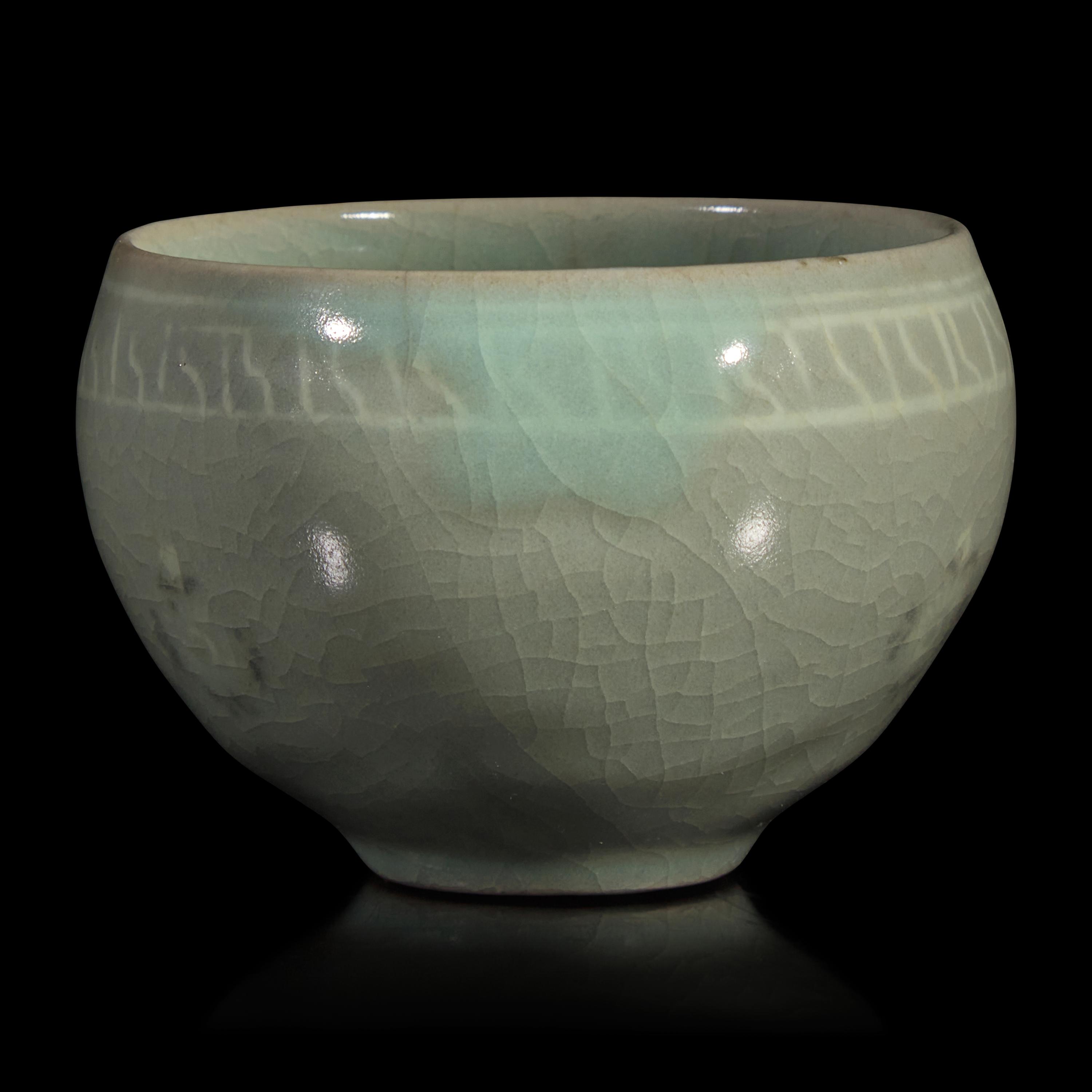 A Small Korean Sangam Style Slip-Inlaid Celadon Cup — 高麗青瓷象嵌缽